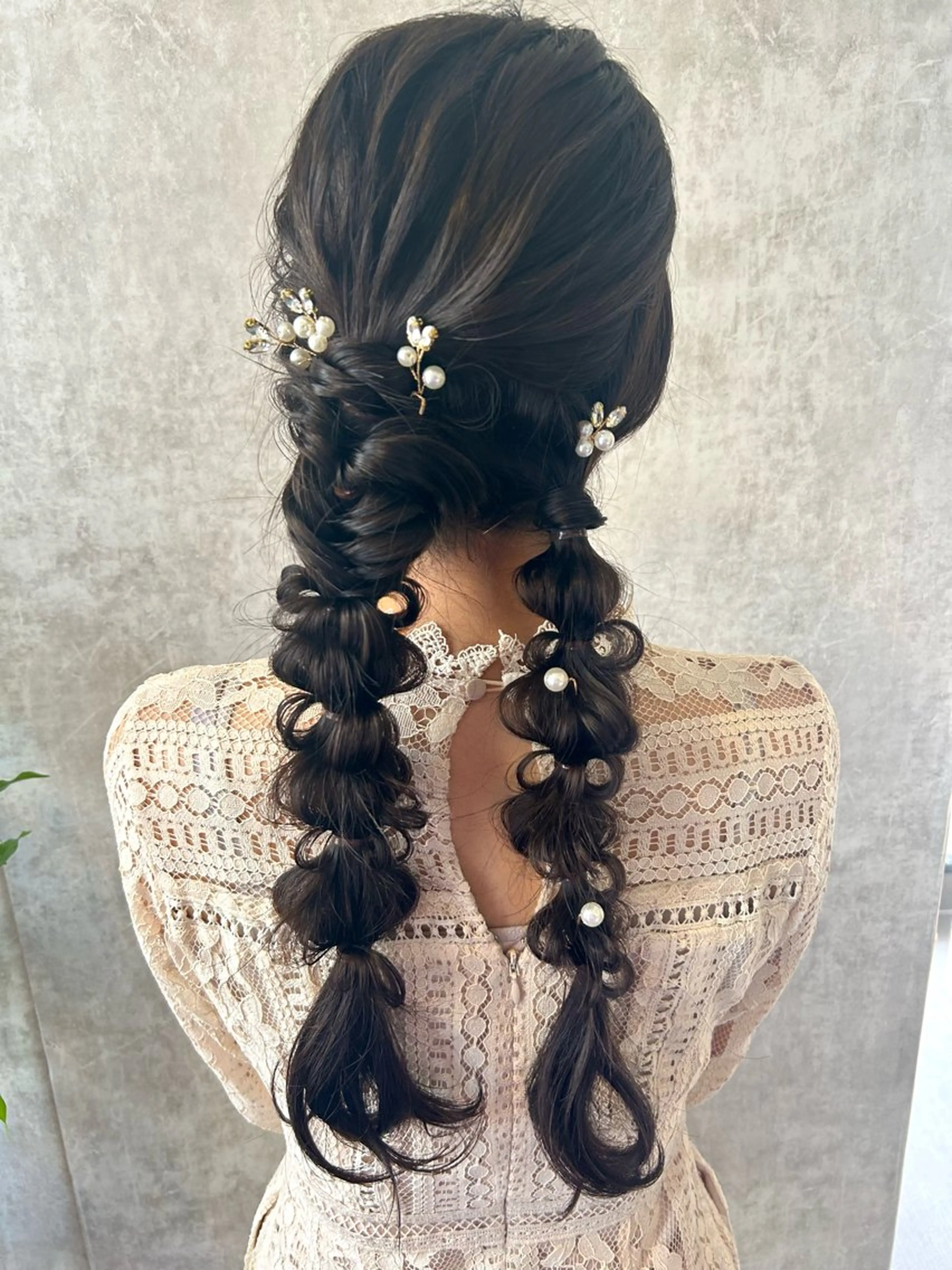 ロング ヘアアレンジ ロング ヘアセット ハイトーン👱‍♀️ エクステ/彩花のヘアスタイル