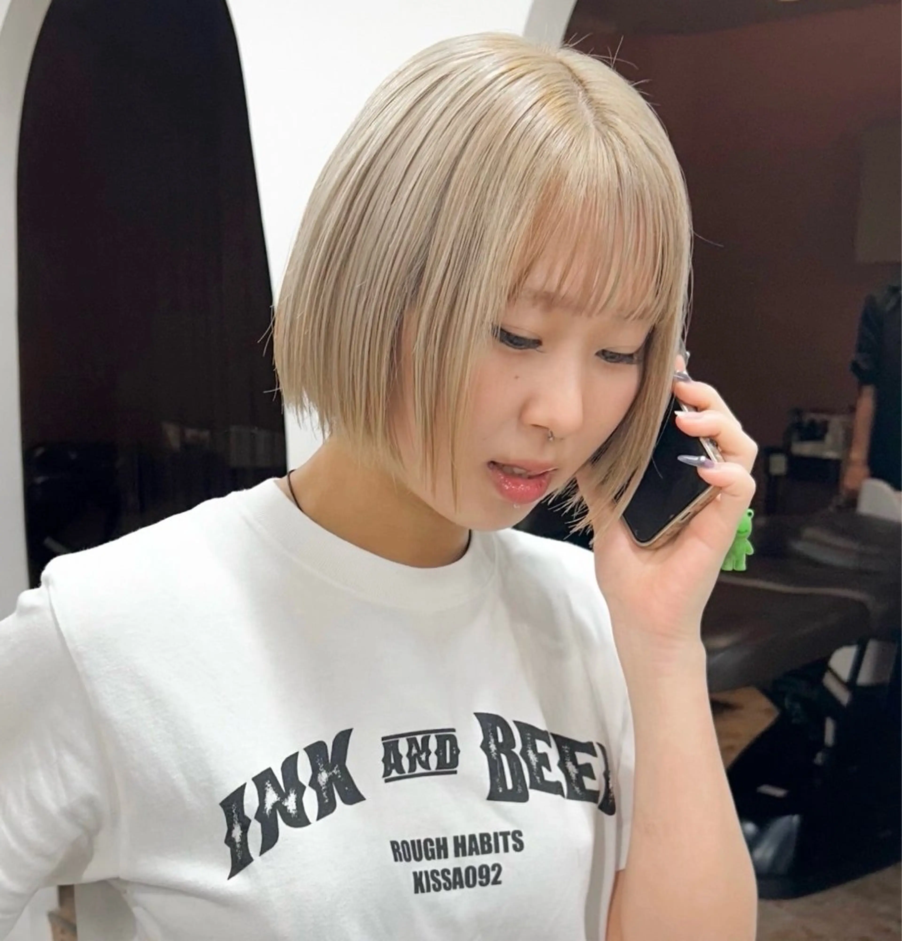 ショート カラー moon/髪質改善/ ブリーチ/レイヤー☪のヘアスタイル