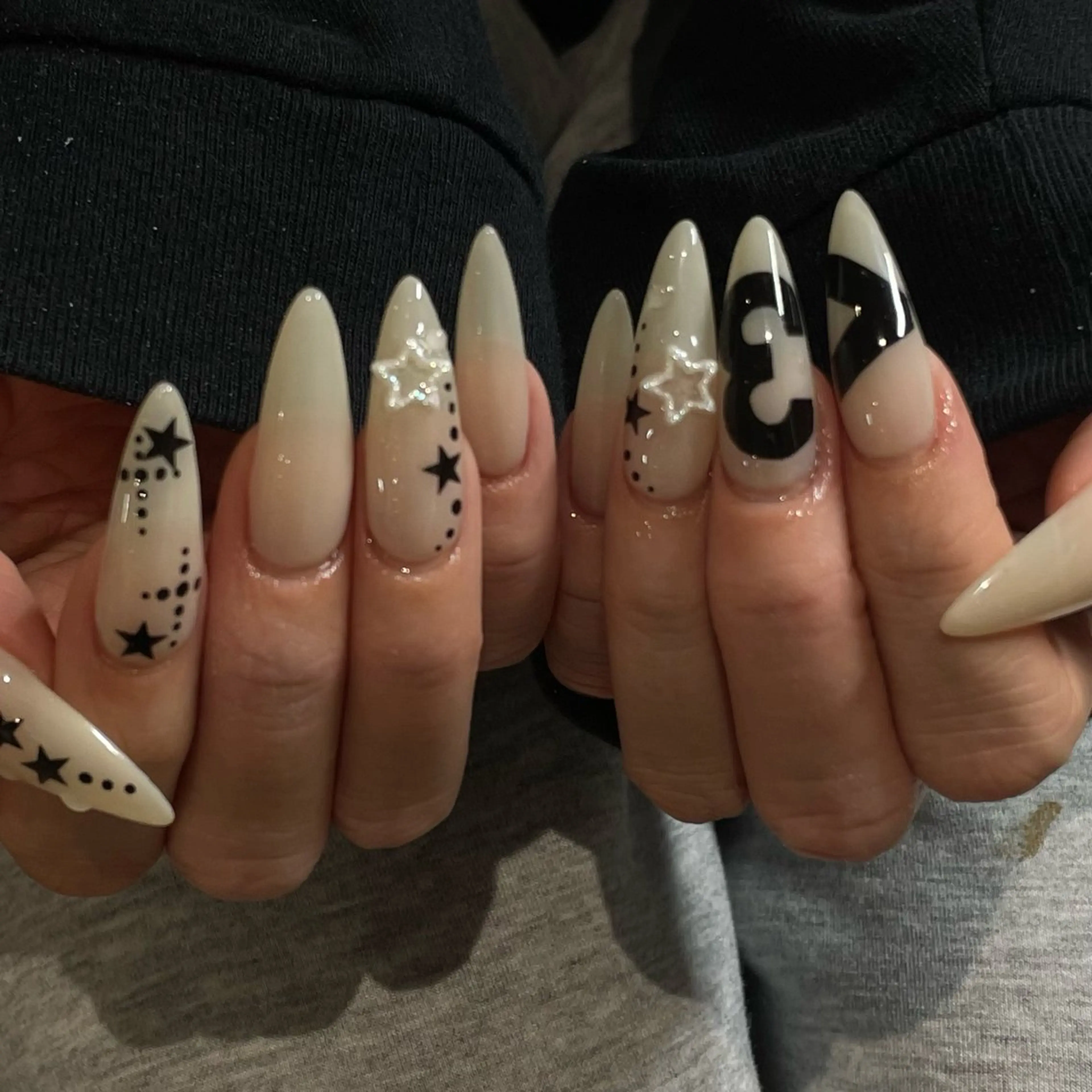 【オフなし】🤍 チップスカルプ長さ出し/持ち込みデザイン🧸🎀アート６本までの写真