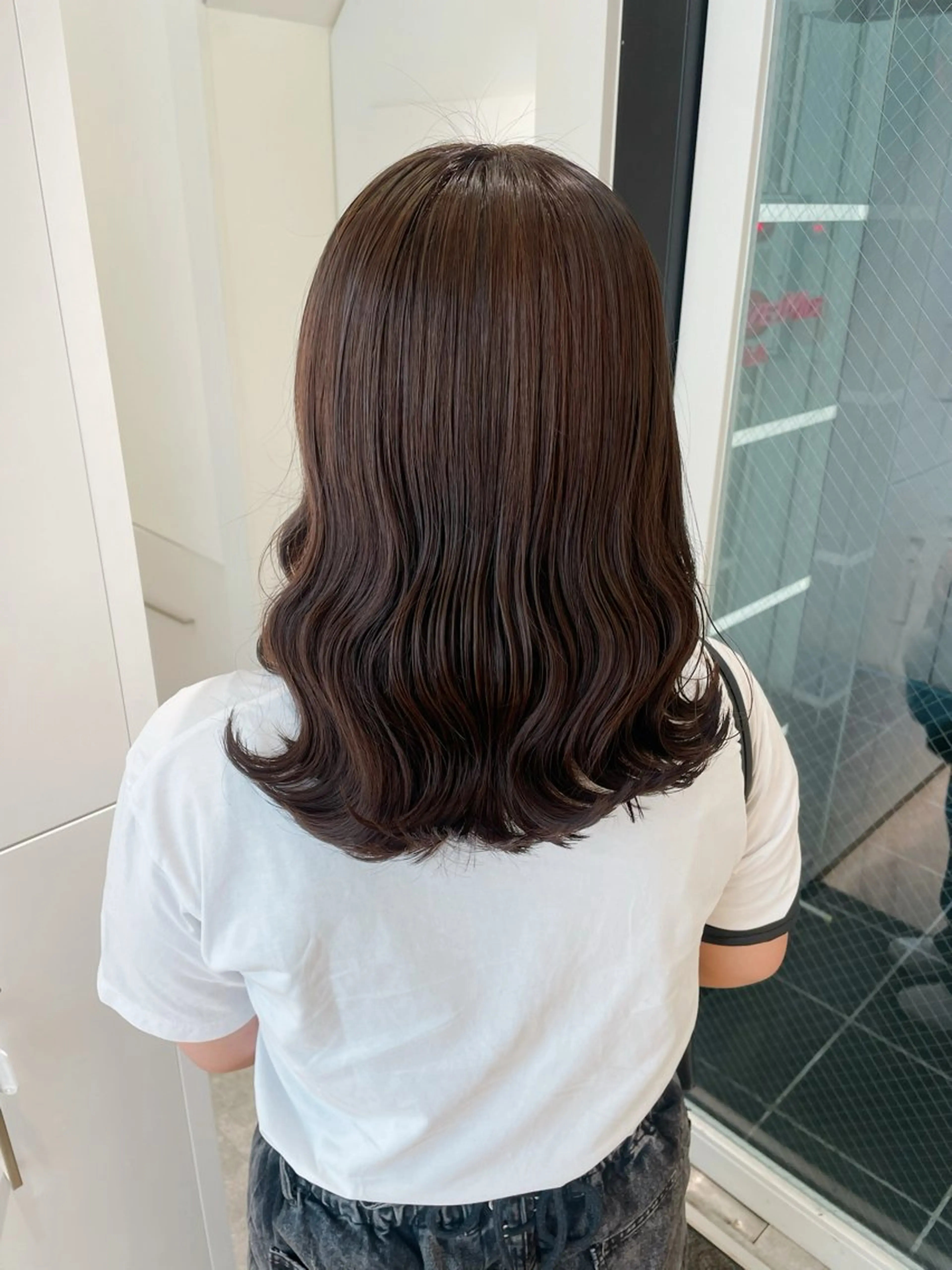 セミロング カラー ヘアカラー ParveMix┊ 太田 千尋🎀🪽のヘアスタイル