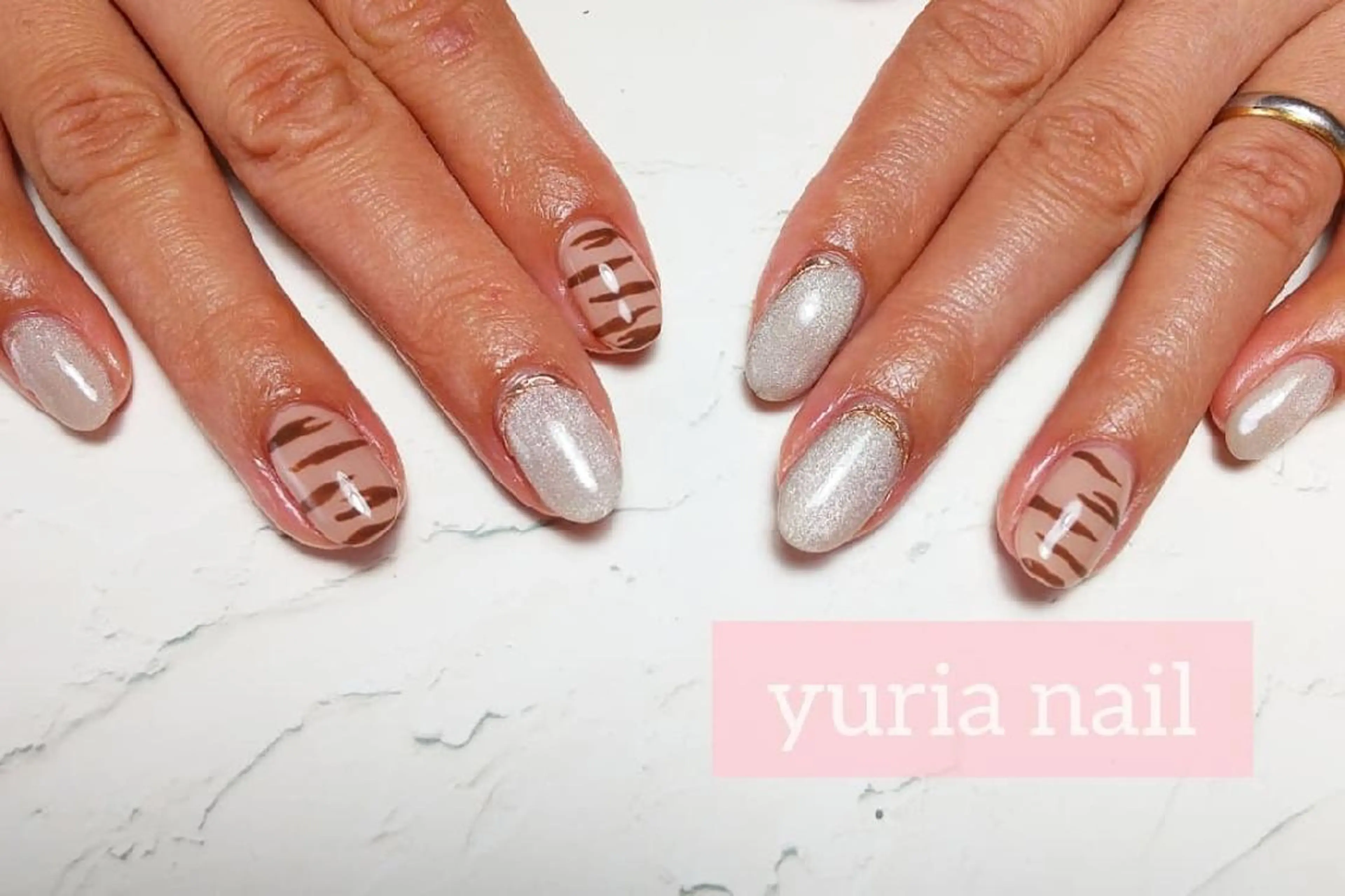 ネイル ジェルネイル 小林 ゆりあのネイルデザイン