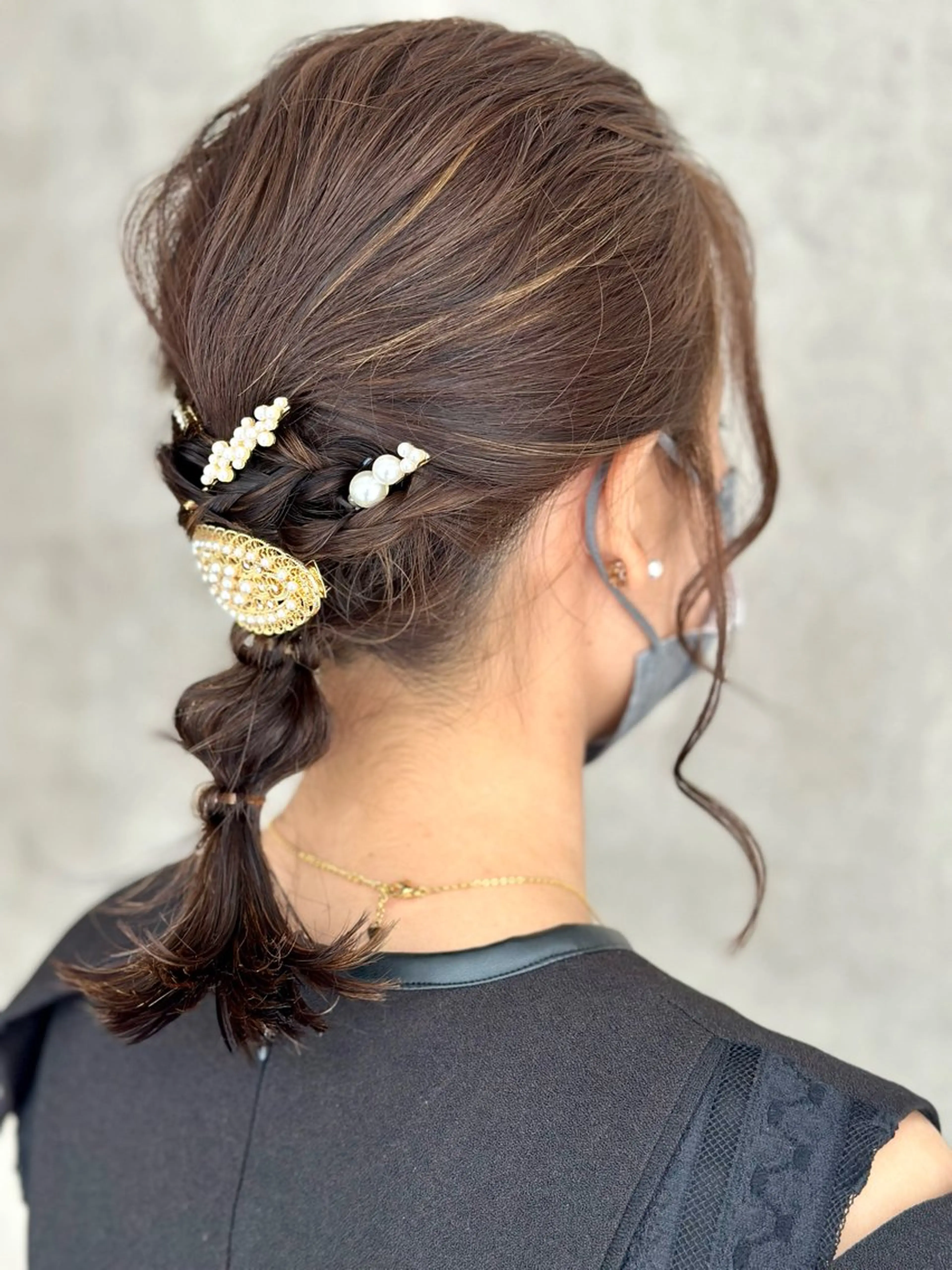 ミディアム ヘアアレンジ Amelie あみのマツエク・マツパデザイン