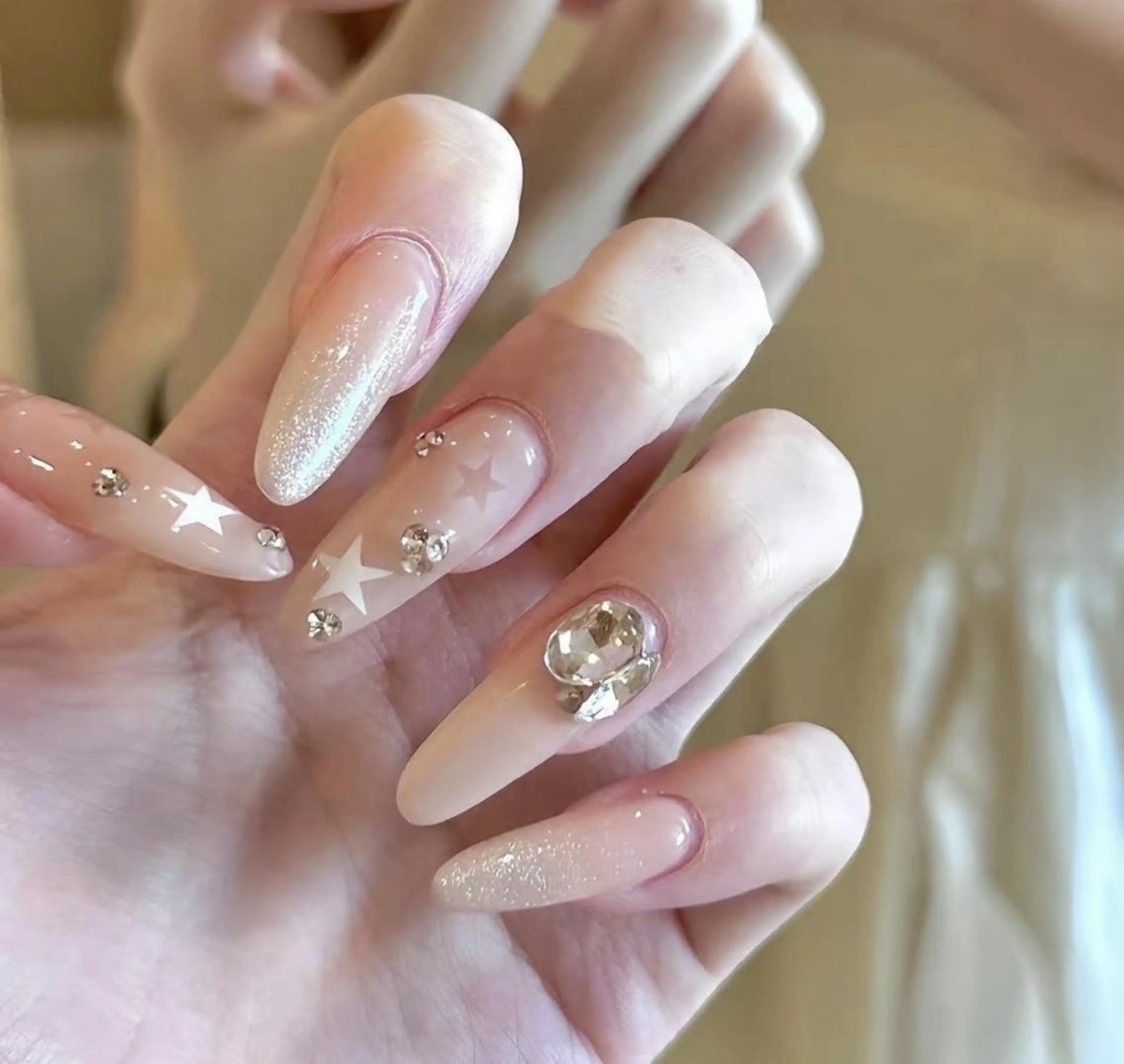 ネイル エリ🫧 nail池袋東口のネイルデザイン