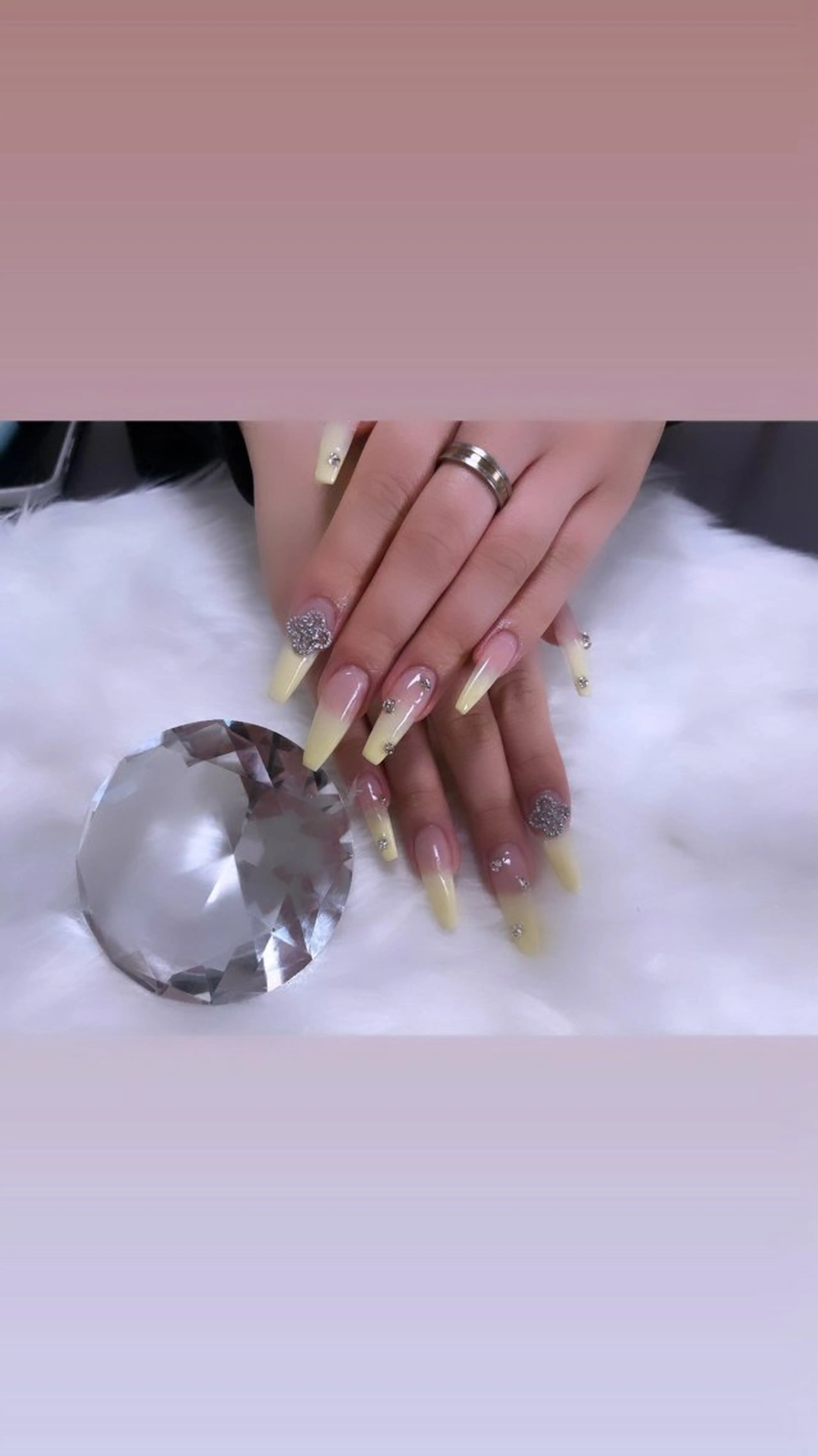 ネイル グラデーション MiniPrima 〜ネイルサロン〜のネイルデザイン