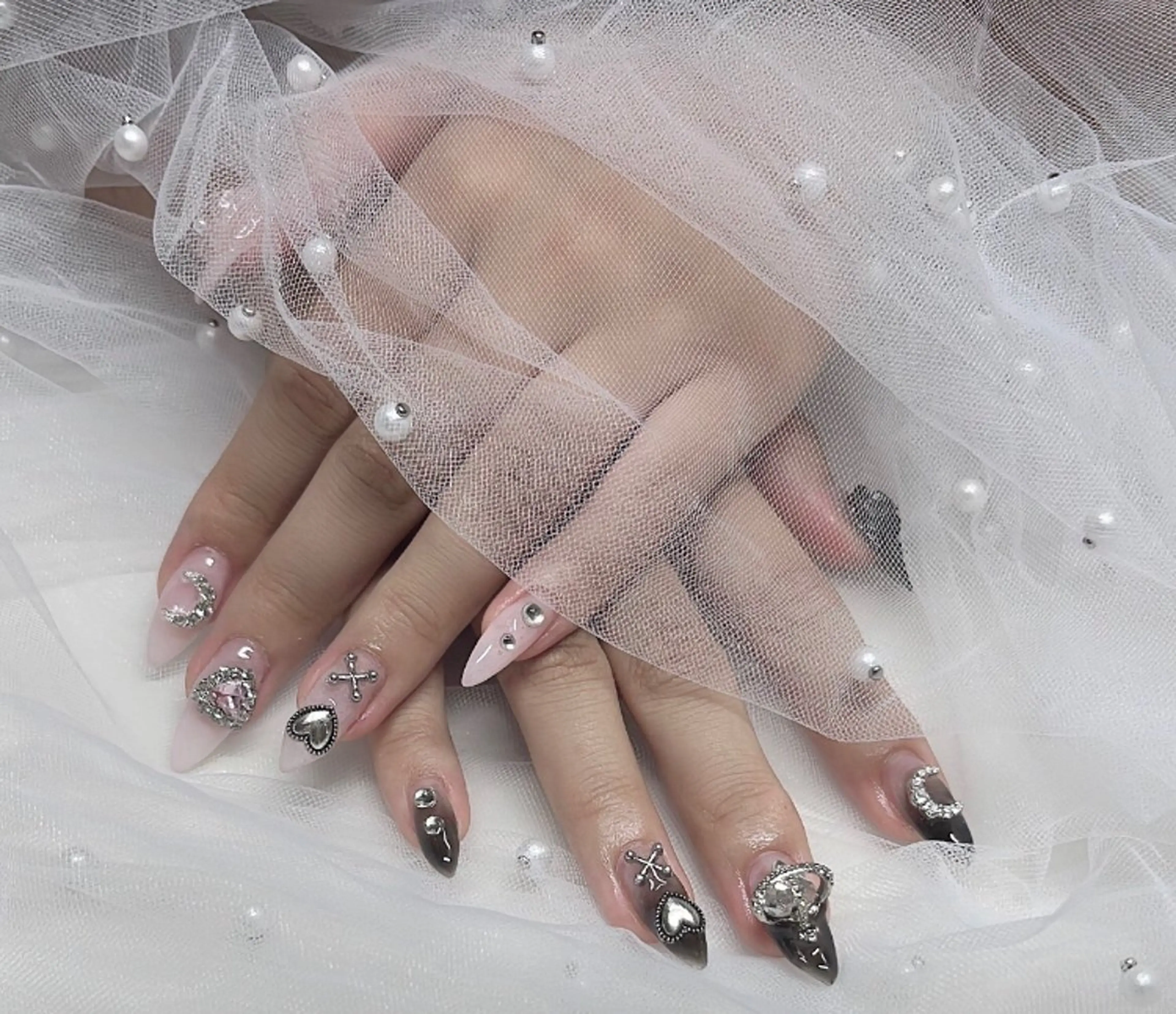 ネイル ハンドネイル ネイルサロン KARIのネイルデザイン