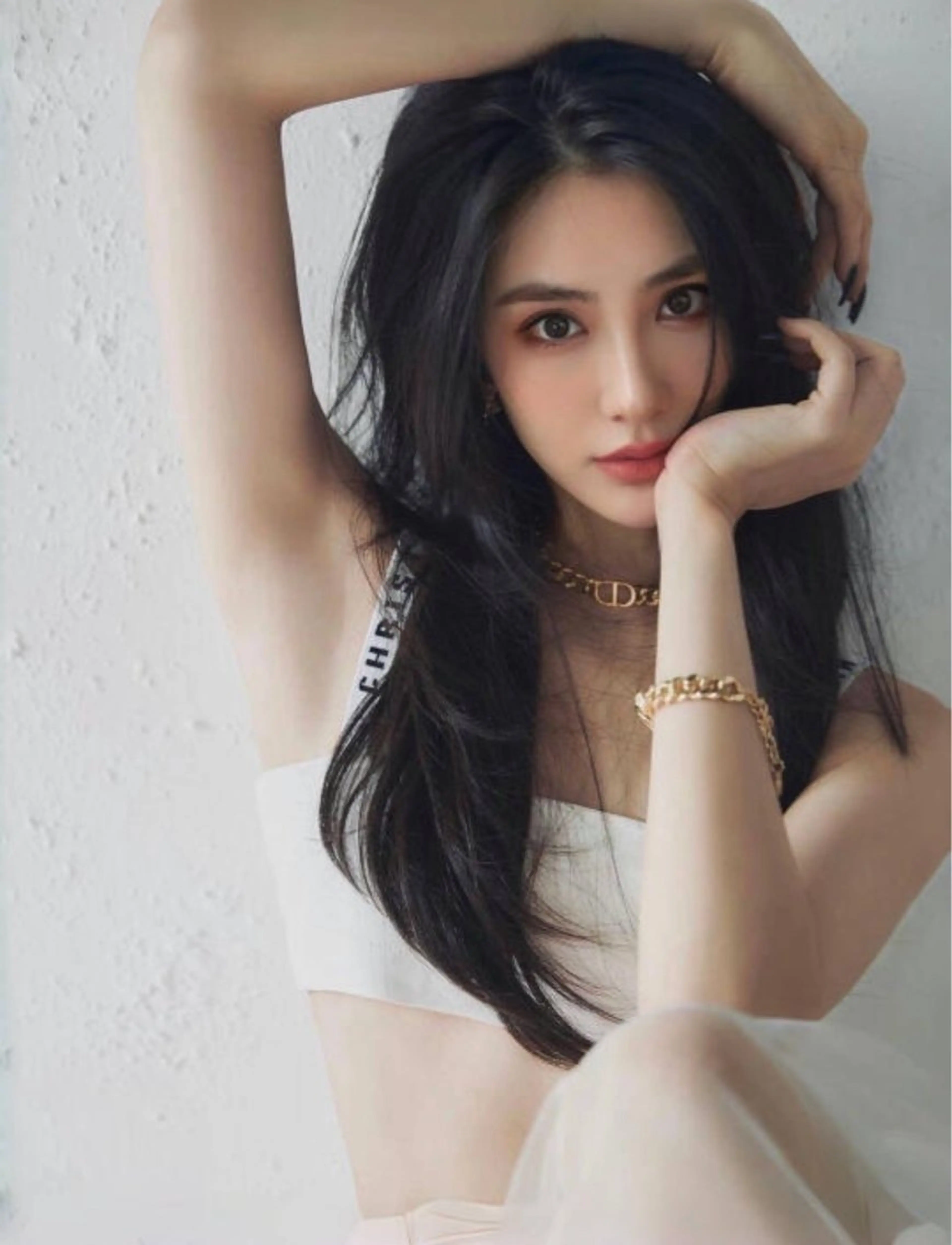 ロング カラー カット ヘアカラー トリートメント 海野翔吾🇨🇳 ワンホンレイヤーのヘアスタイル