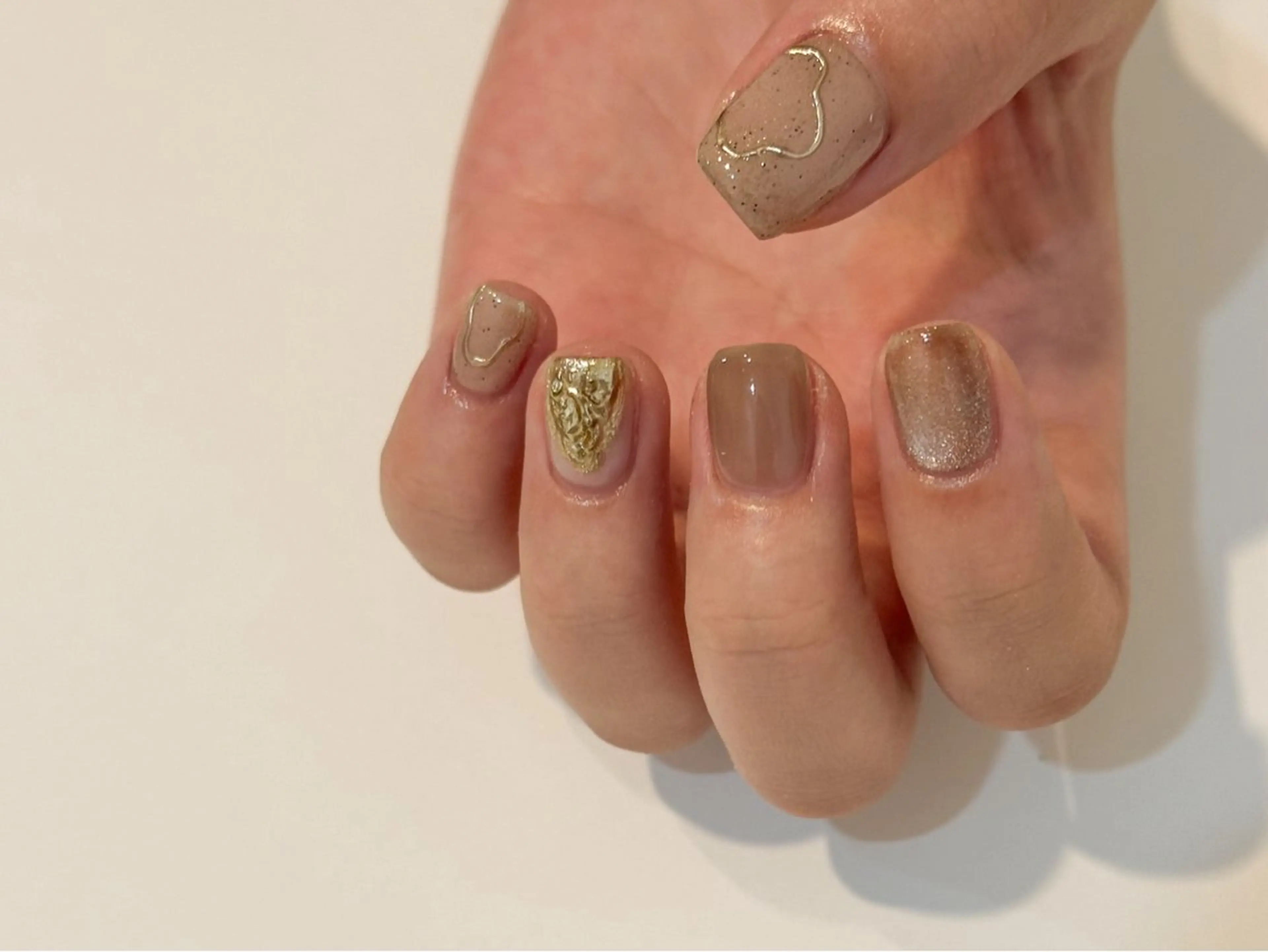 ネイル ジェルネイル ニュアンスネイル パラジェル ハンドネイル Kotoha (ことは)のネイルデザイン