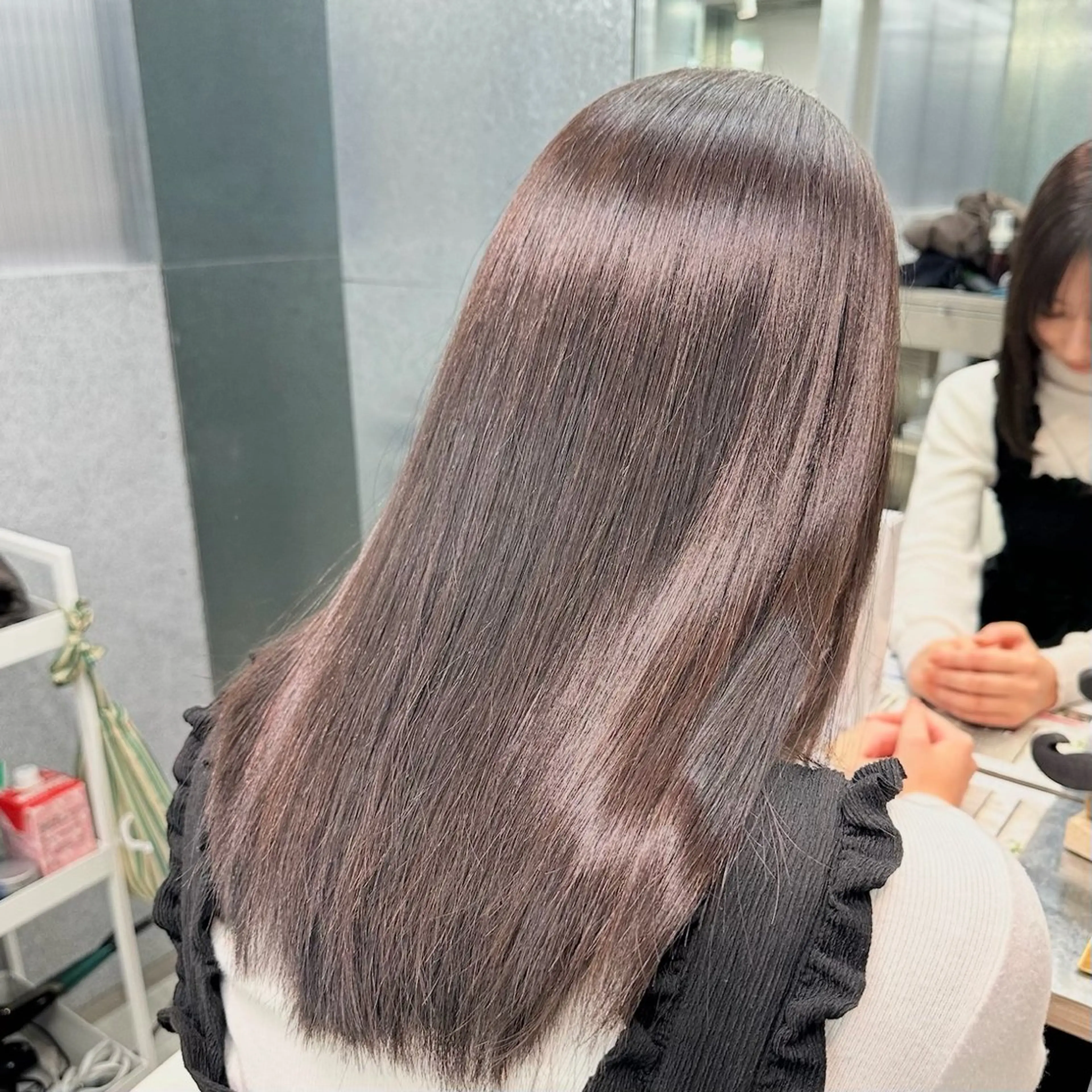 ミディアム くせ毛 広がり・パサつき改善 /ツヤ美髪/こうたのヘアスタイル