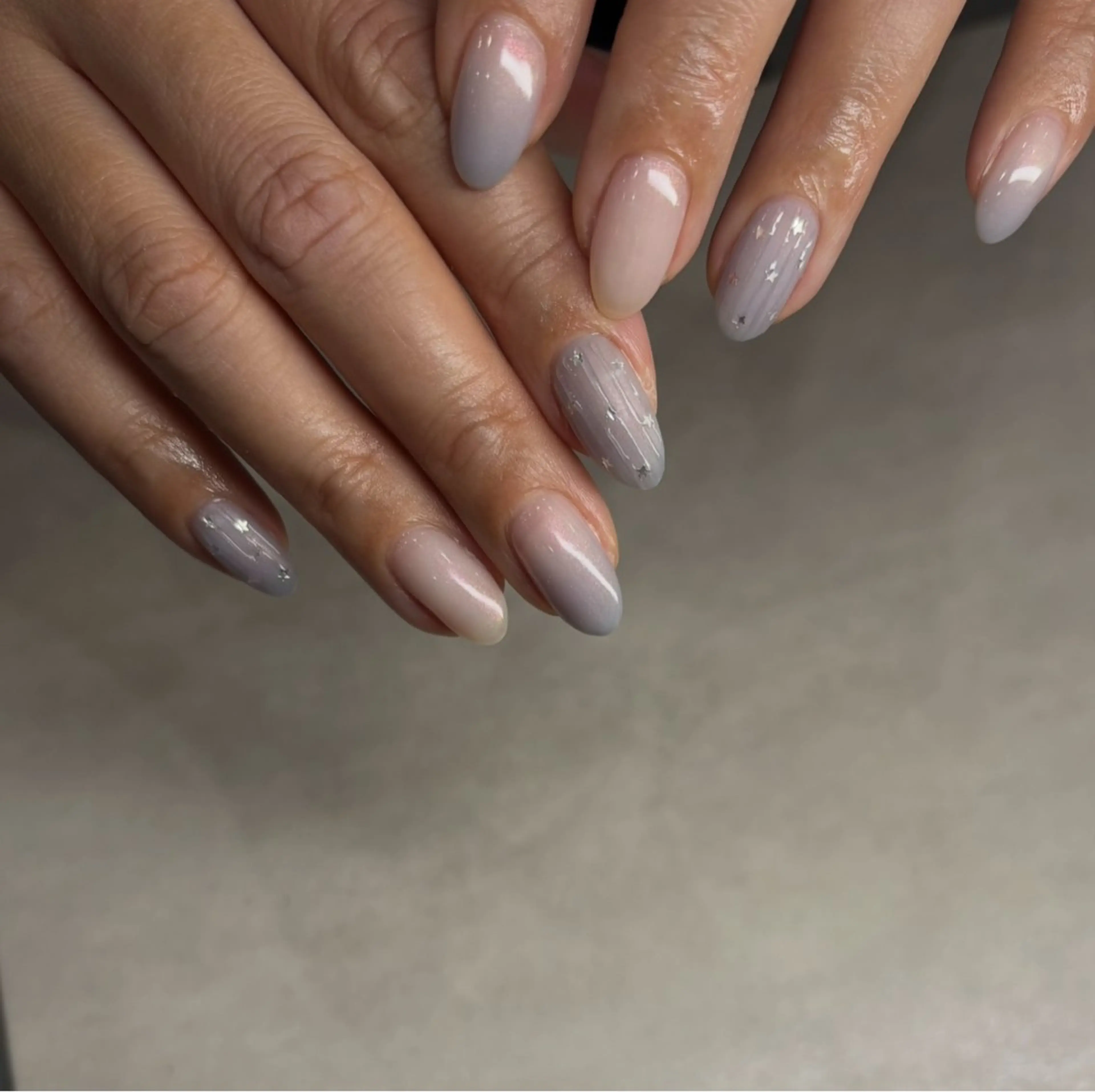 ネイル グラデーション ホログラムネイル ハンドネイル K. nailのネイルデザイン