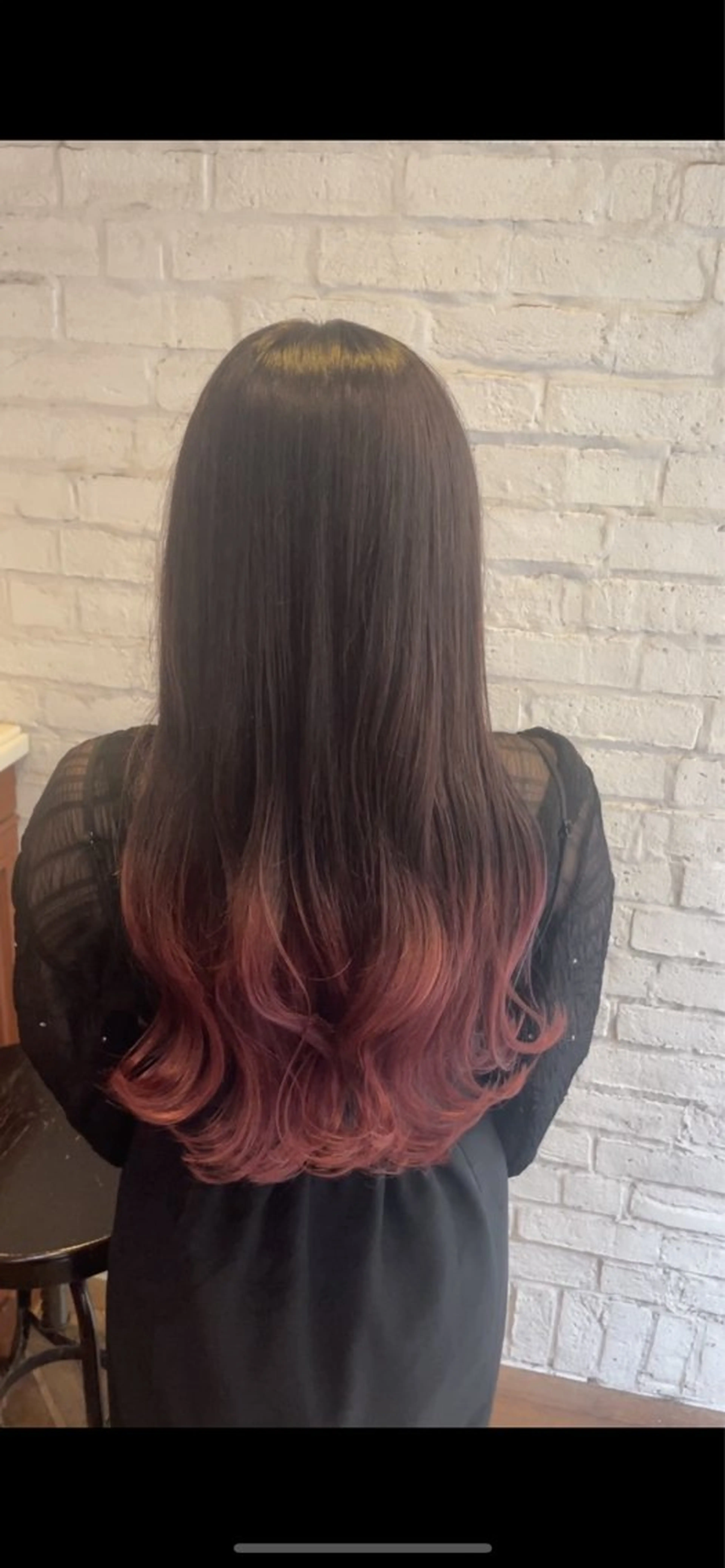 ロング カラー グラデーションカラー グレージュ ピンクカラー カット ヘアカラー トリートメント ご新規様限定 透明感カラーKANAのヘアスタイル