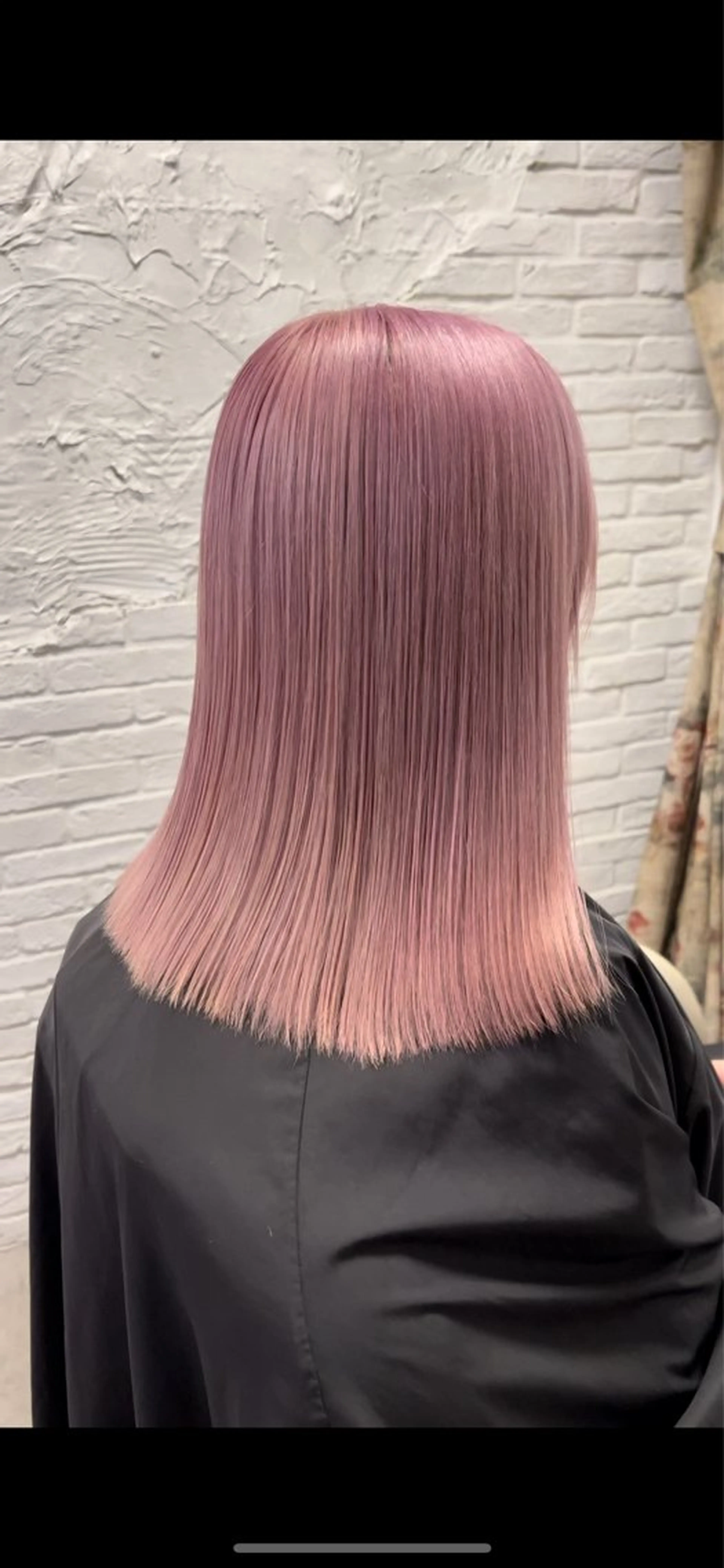 ミディアム ヘアカラー トリートメント SHIN/レイヤー カット×クロスパーマのヘアスタイル