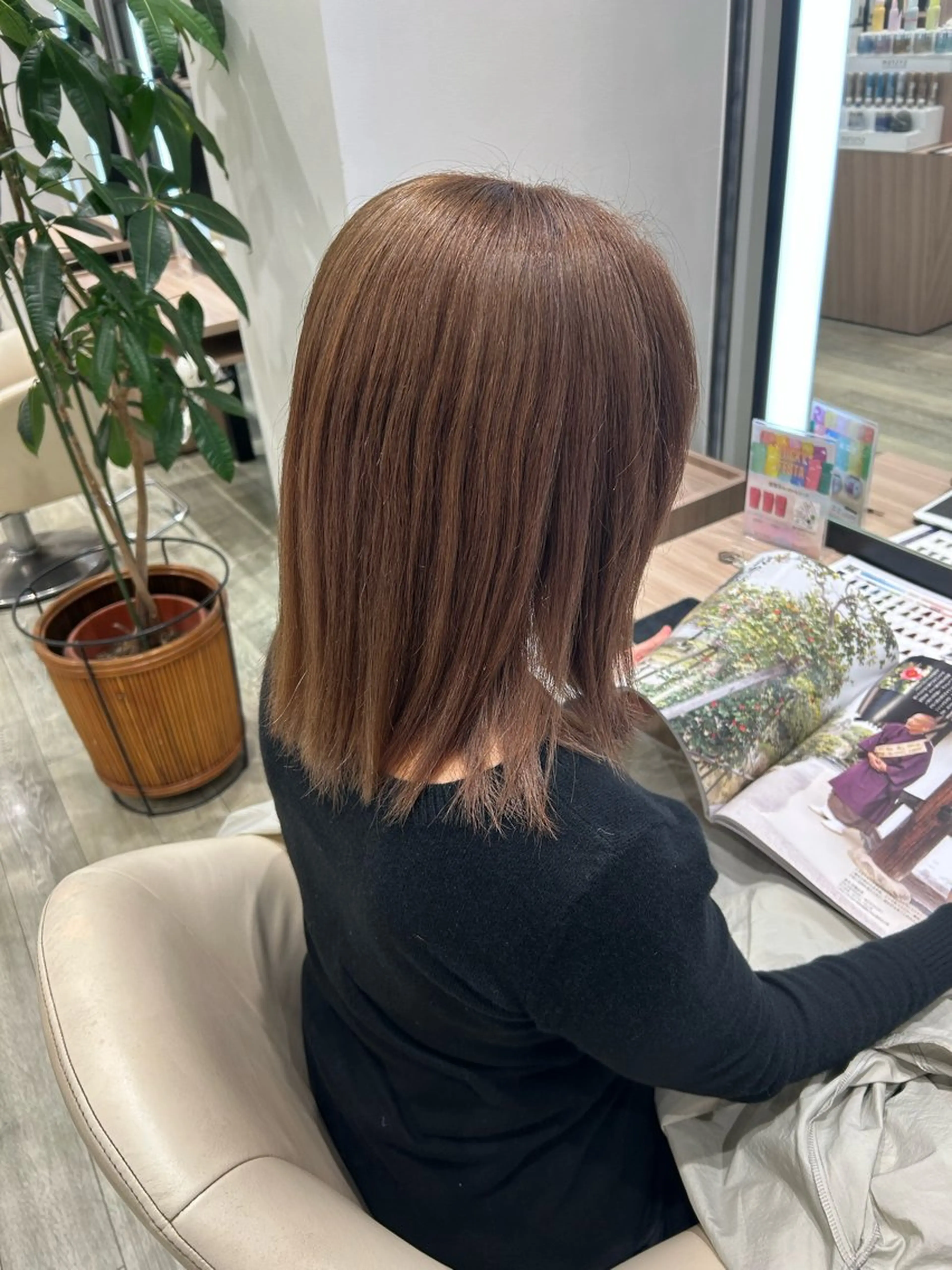 ミディアム カラー ヘアカラー 能登 彩穂のヘアスタイル