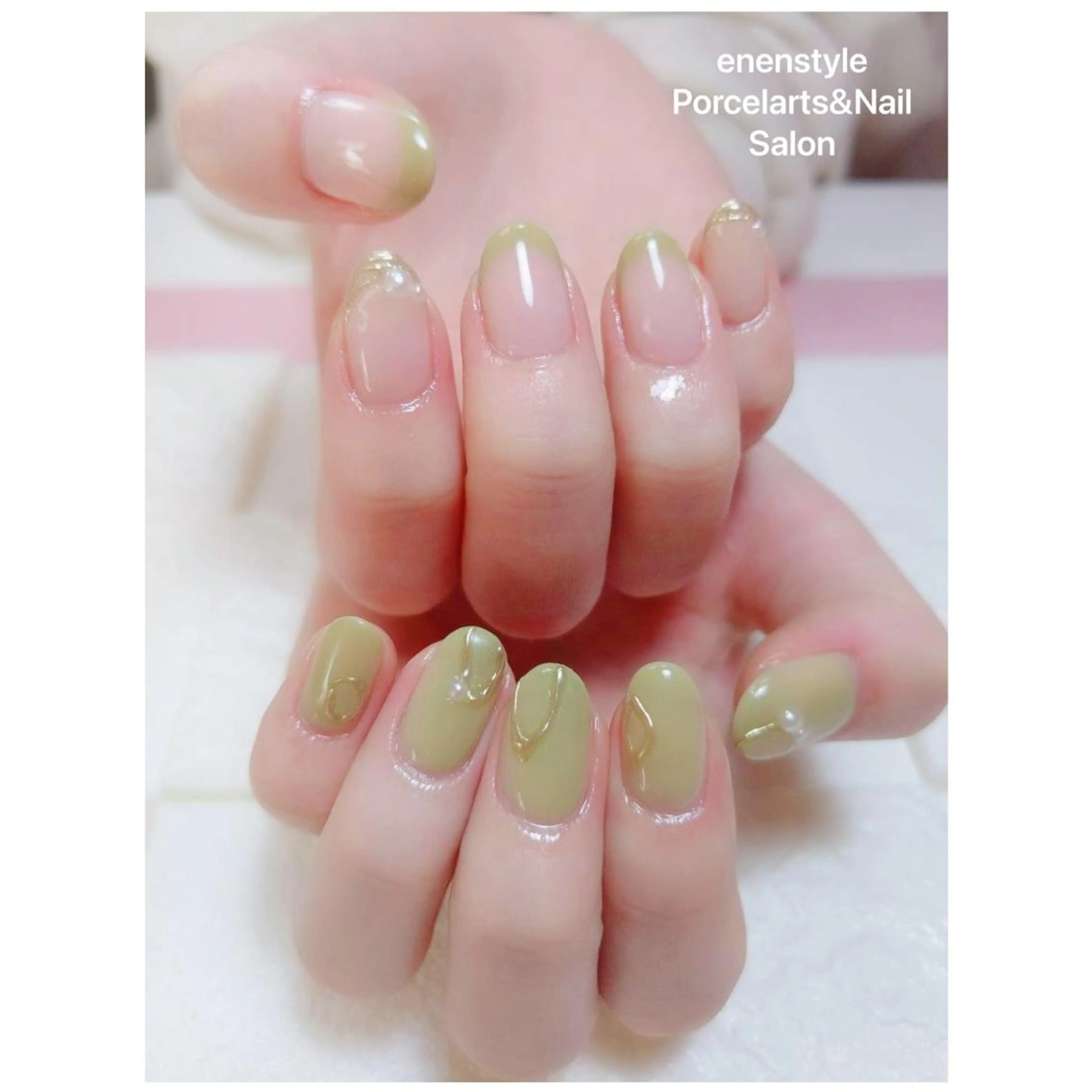 ミディアム ネイル ハンドネイル 👑enen style👑のネイルデザイン