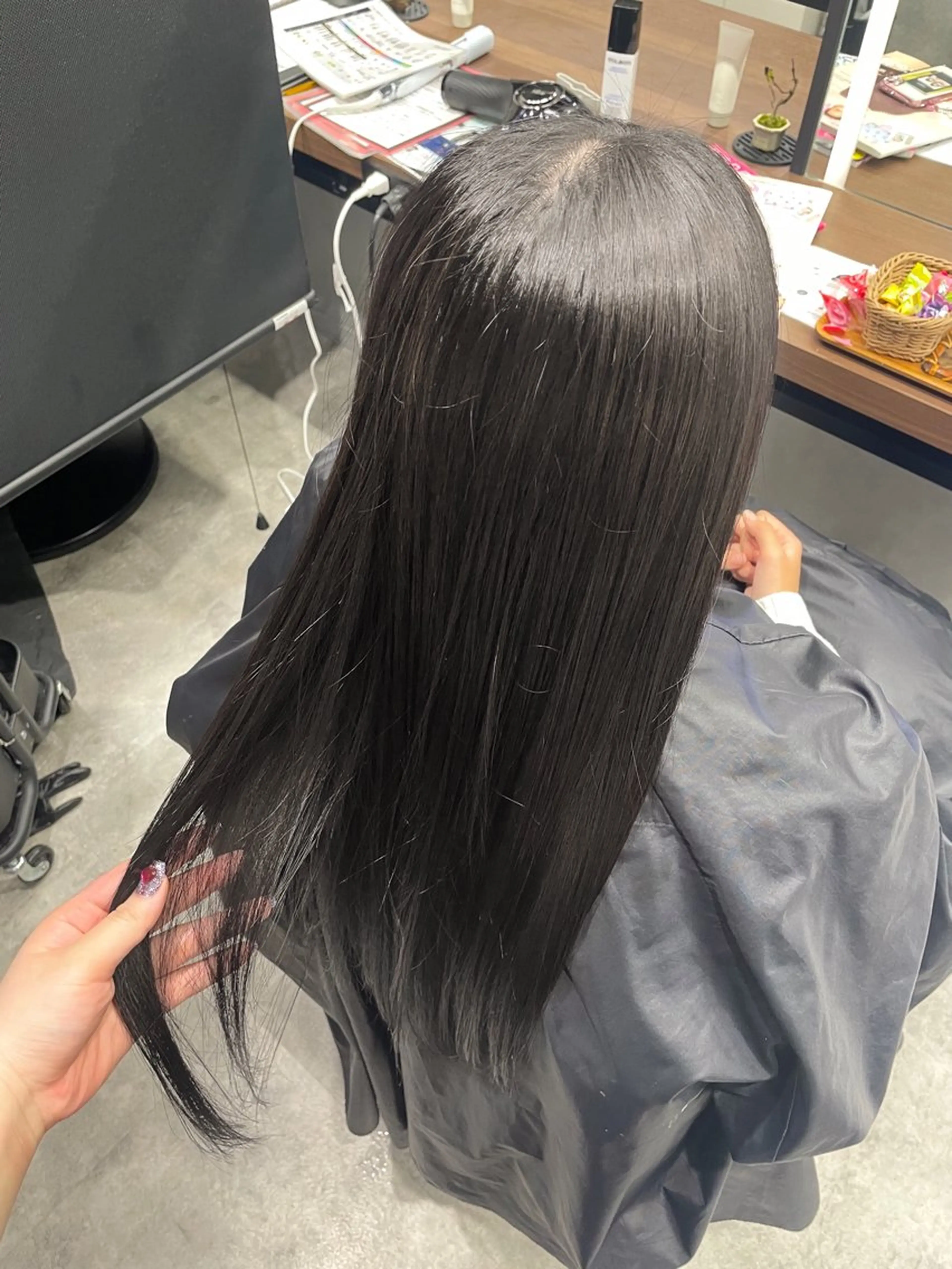 ロング カラー 暖色/ハイトーン/ カラー/HBLのヘアスタイル