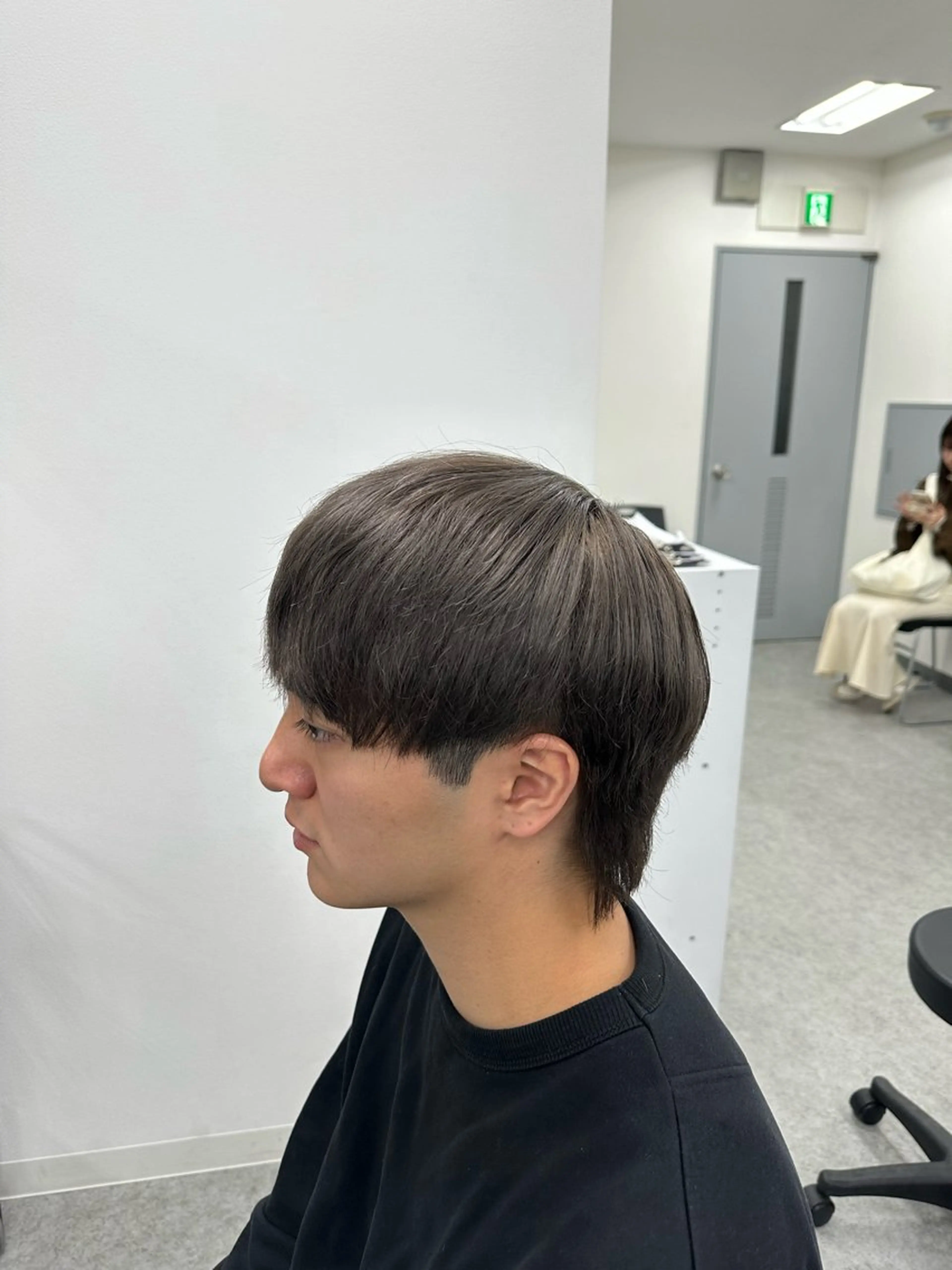 ショート カラー メンズ メンズブリーチ ブリーチ 透明感カラー グレージュ 【パーマ率90%】 サエキカズマのヘアスタイル