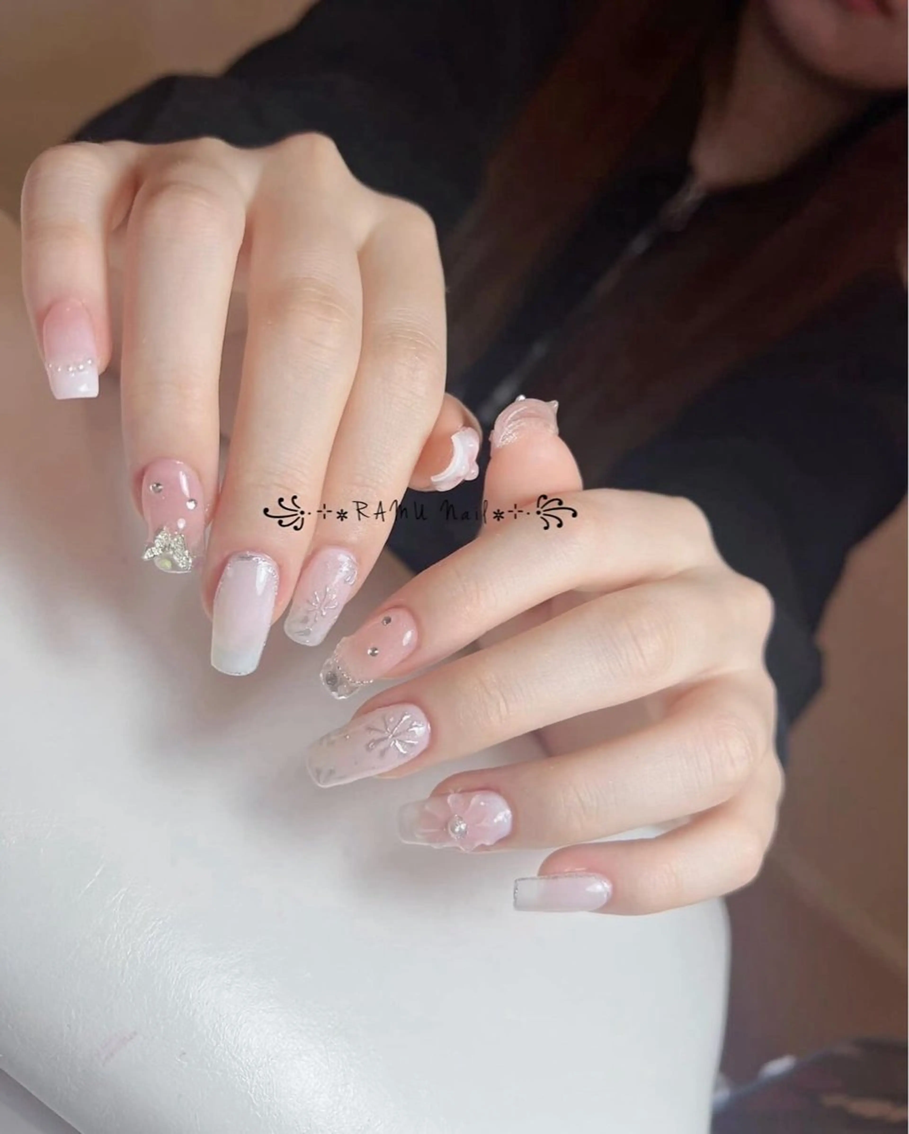 ネイル フレンチネイル 韓国ネイル シンプルネイル ワンホンネイル 冬ネイル ハンドネイル RAMU Nail 恵比寿店のネイルデザイン