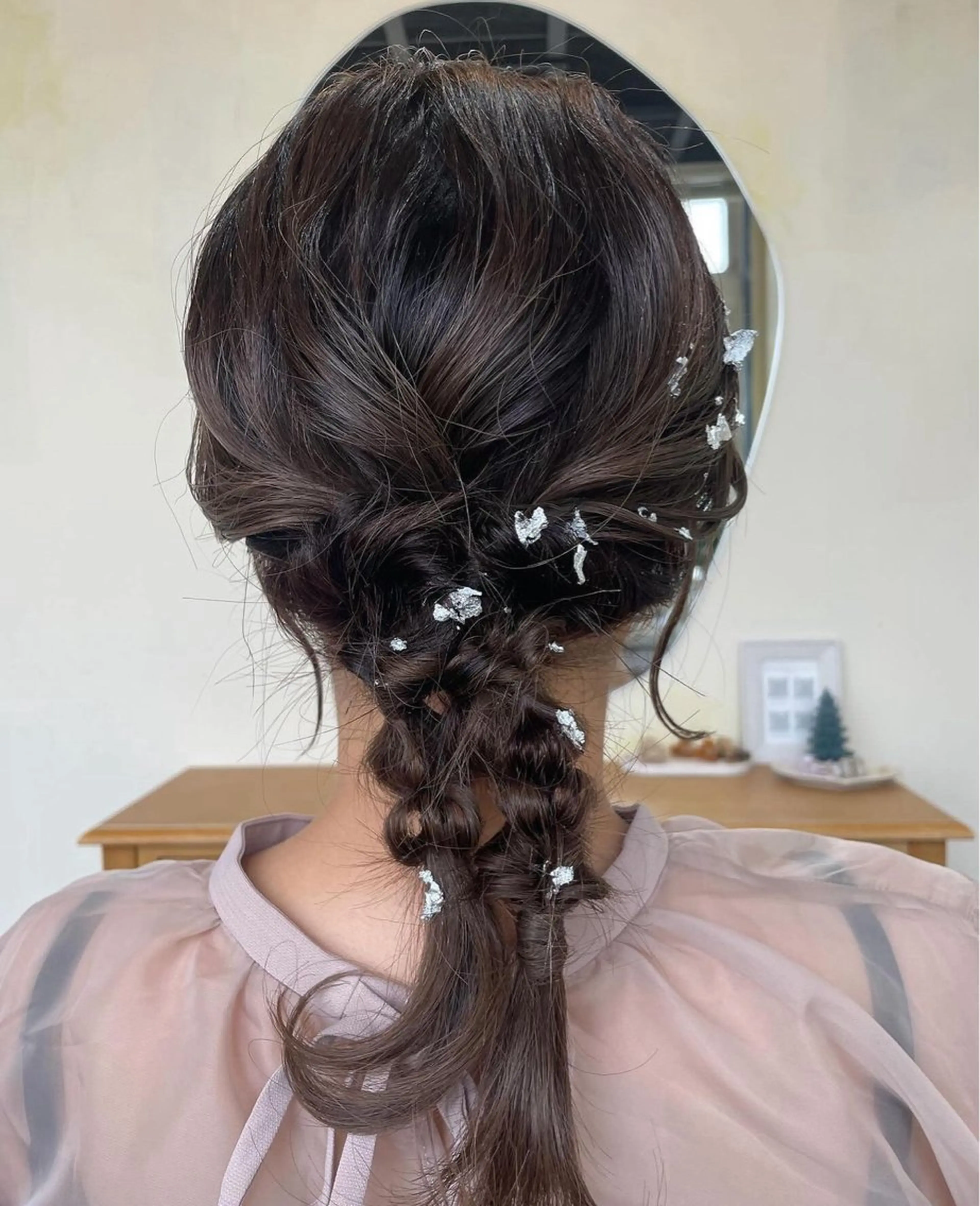 セミロング ヘアアレンジ 🍋透け感カラー🍃 オリーブ🍐Kahoのヘアスタイル