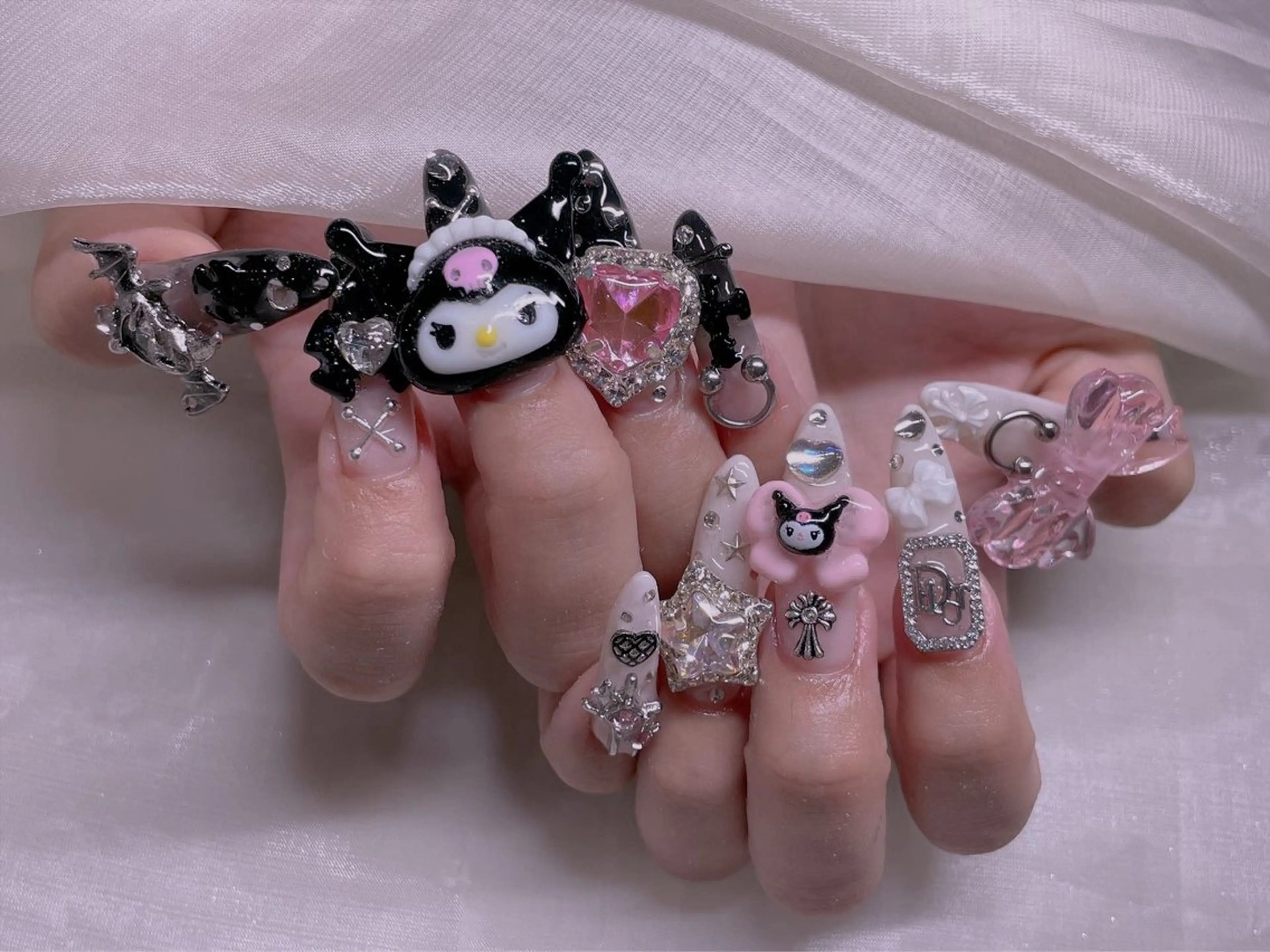 ネイル ハンドネイル リン リンのネイルデザイン