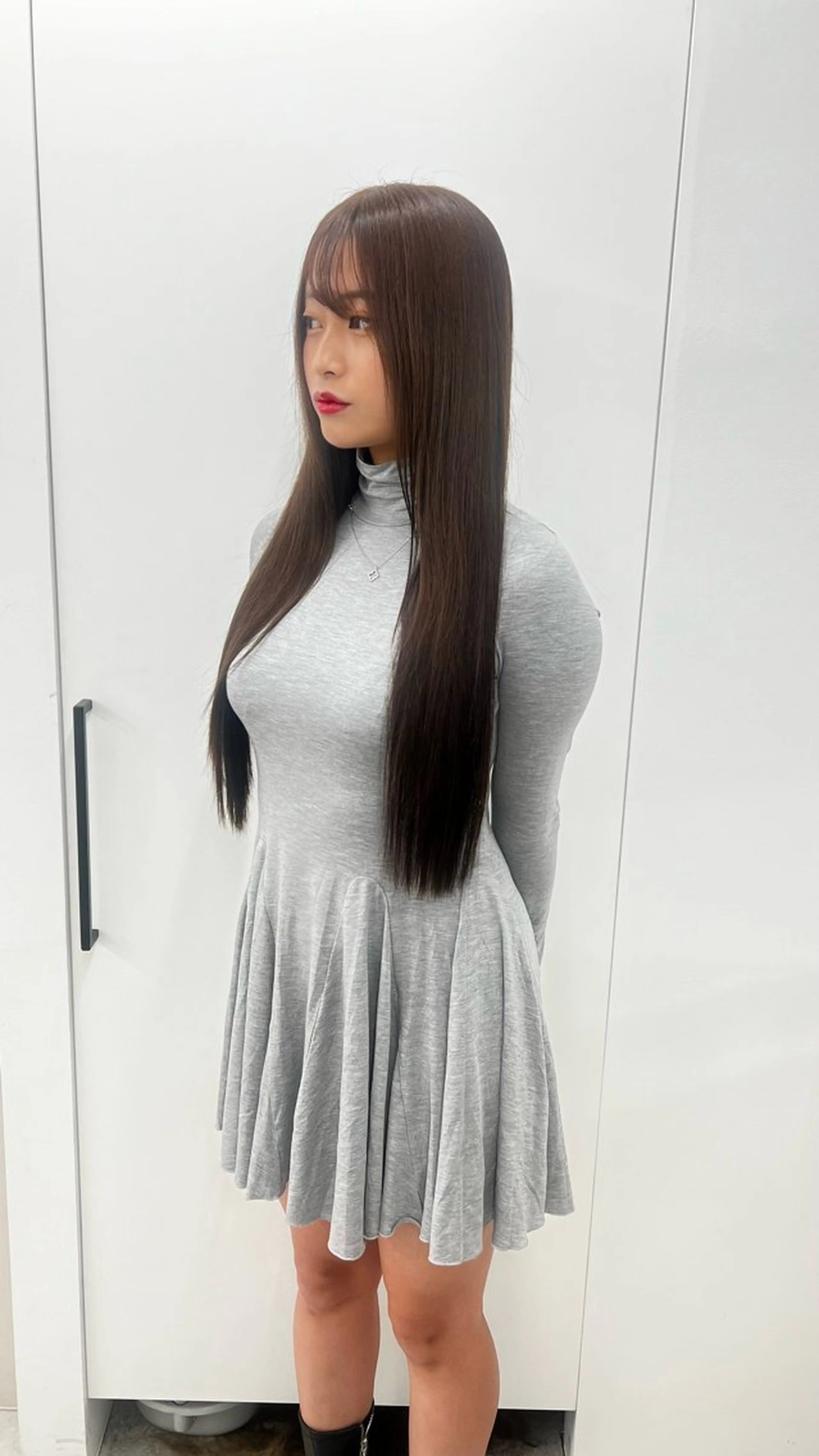 ロング カラー カット ヘアカラー トリートメント 赤みゼロ/透明感 カラー🌿KANTAのヘアスタイル