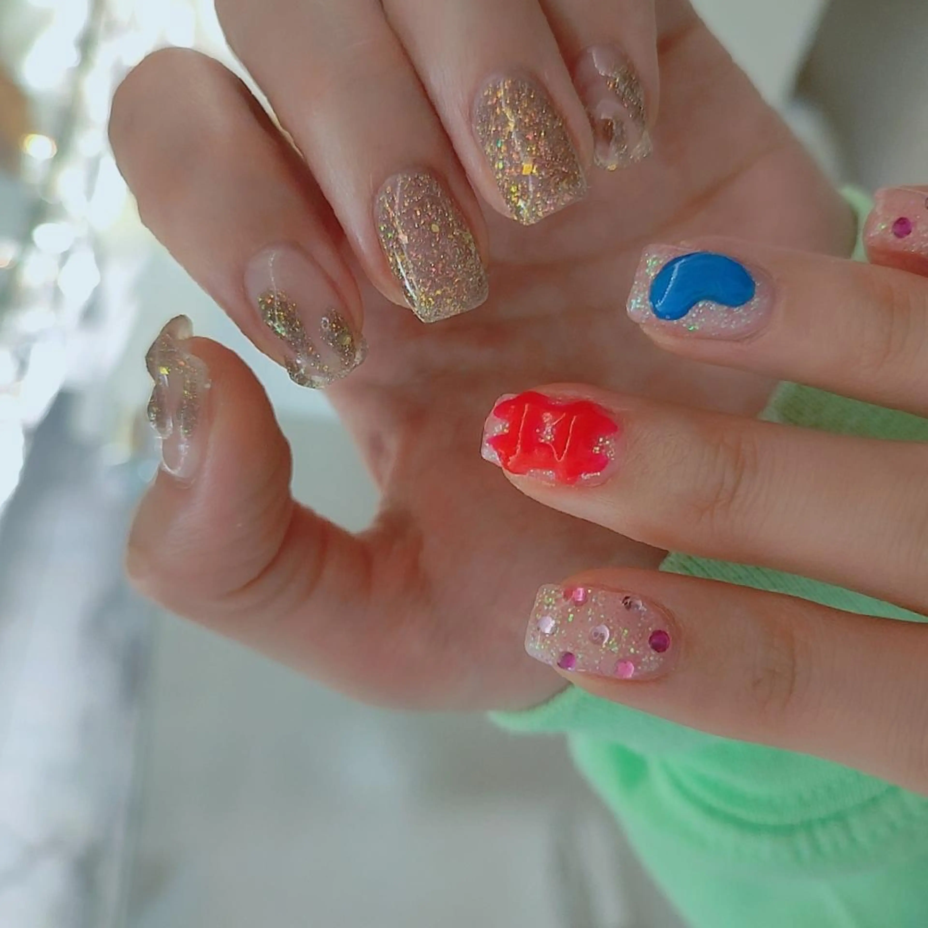 ネイル ハンドネイル RUNWAY 　　の眉毛・アイブロウイメージ