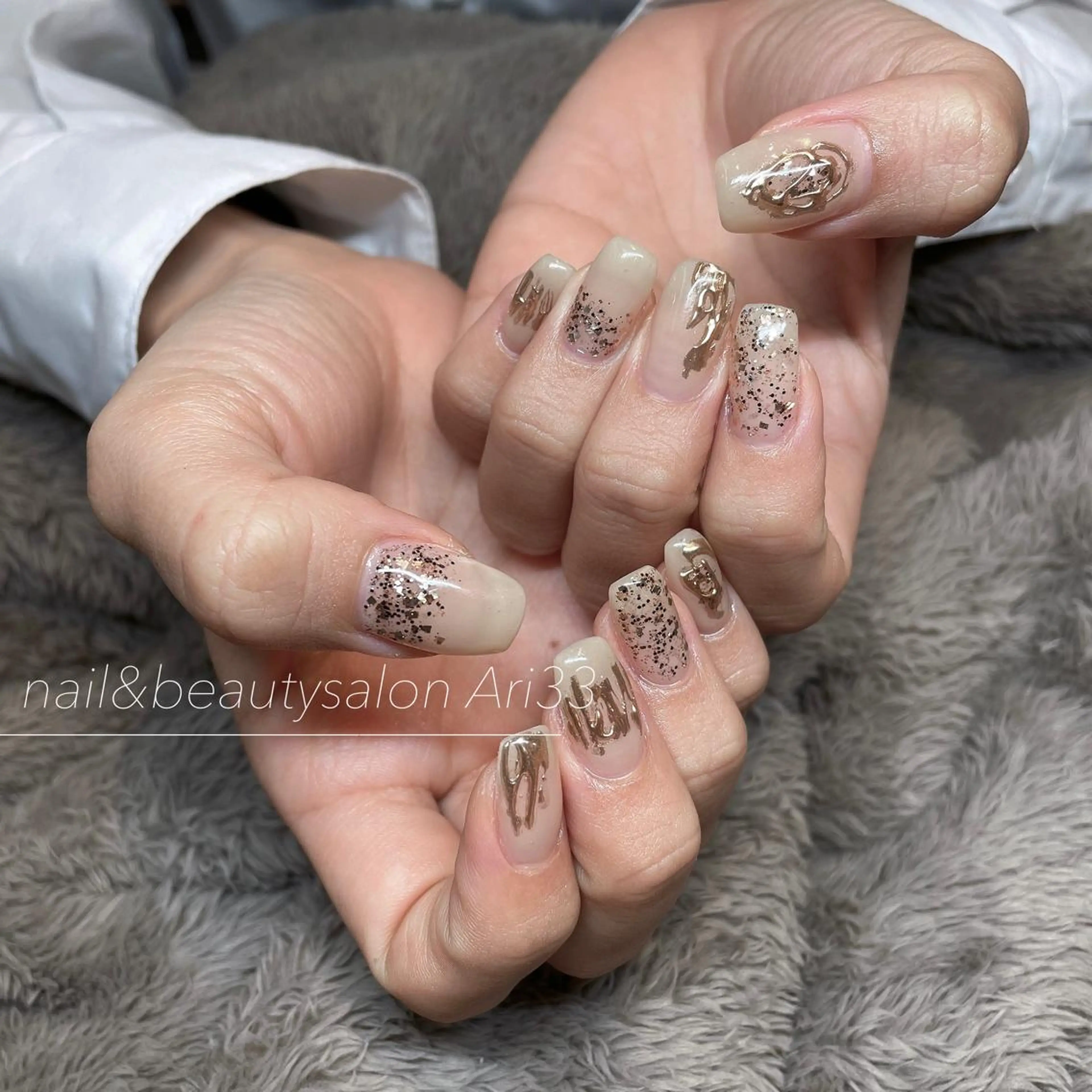 ネイル ニュアンスネイル ハンドネイル プライベートサロン Ari33nailのネイルデザイン