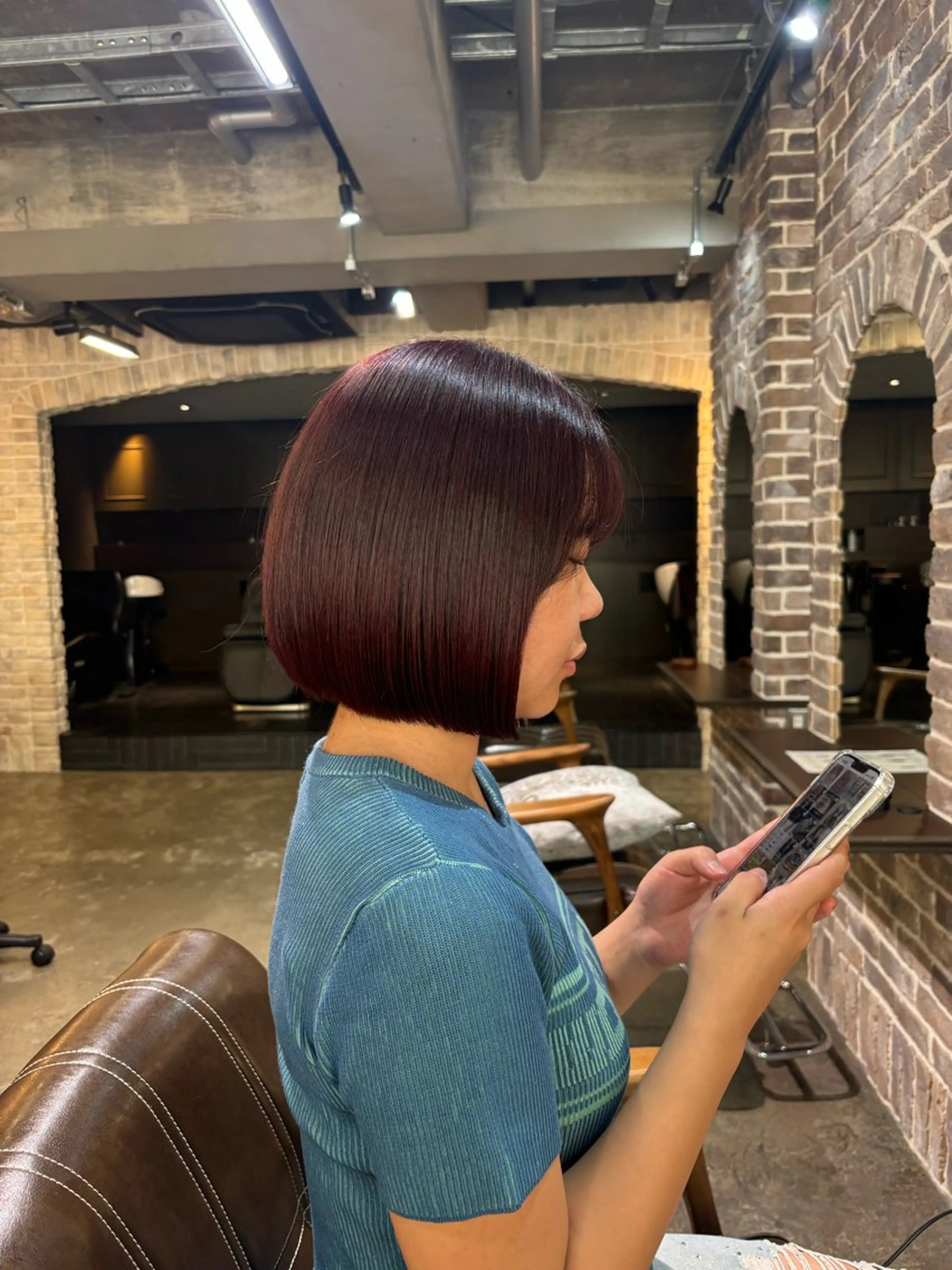 ショート ヘアカラー トリートメント 🧸顔周りカット /透明感🎀のヘアスタイル