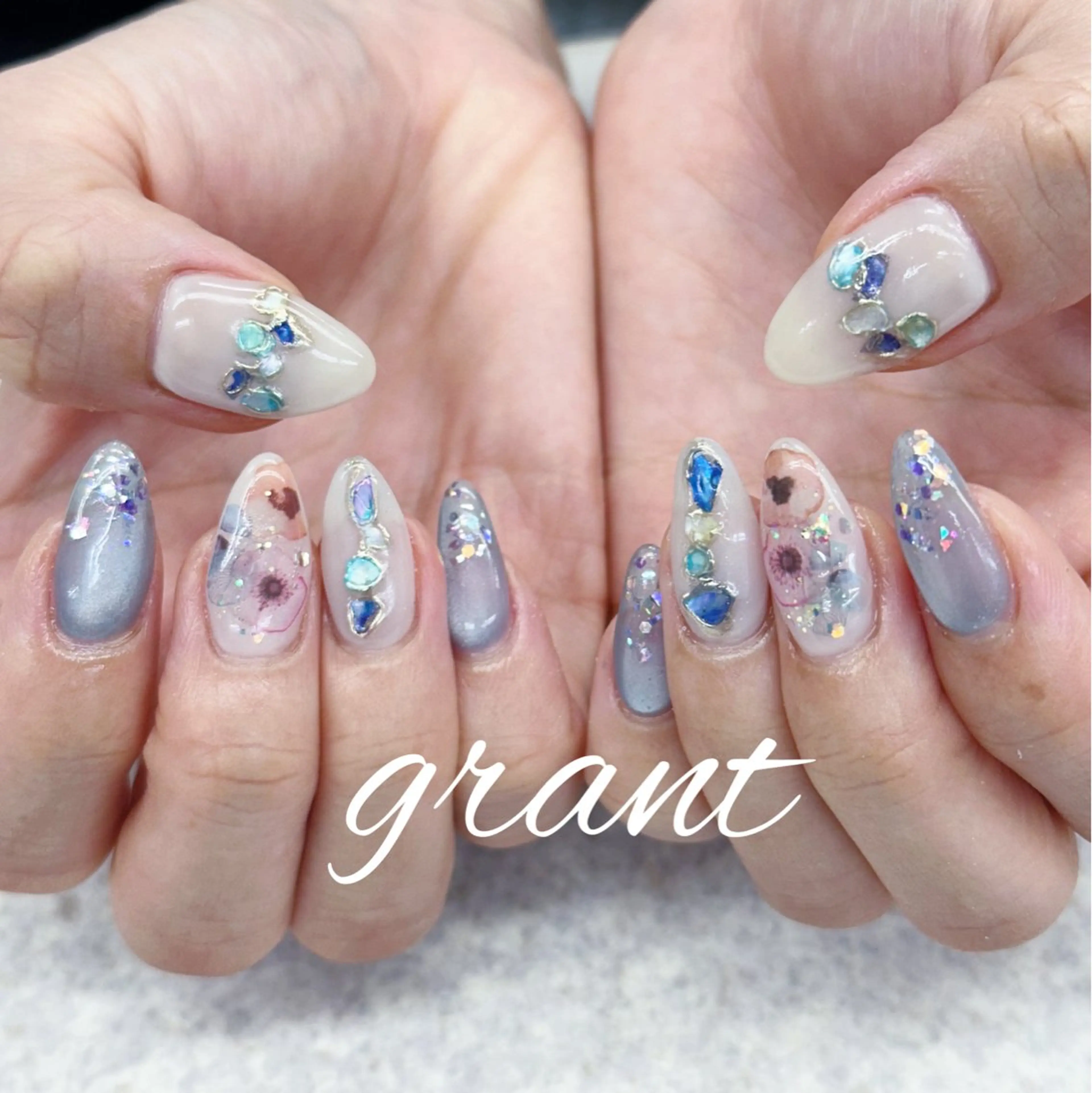 ネイル 長さ出し フラワーネイル ハンドネイル nailsalon grantのネイルデザイン