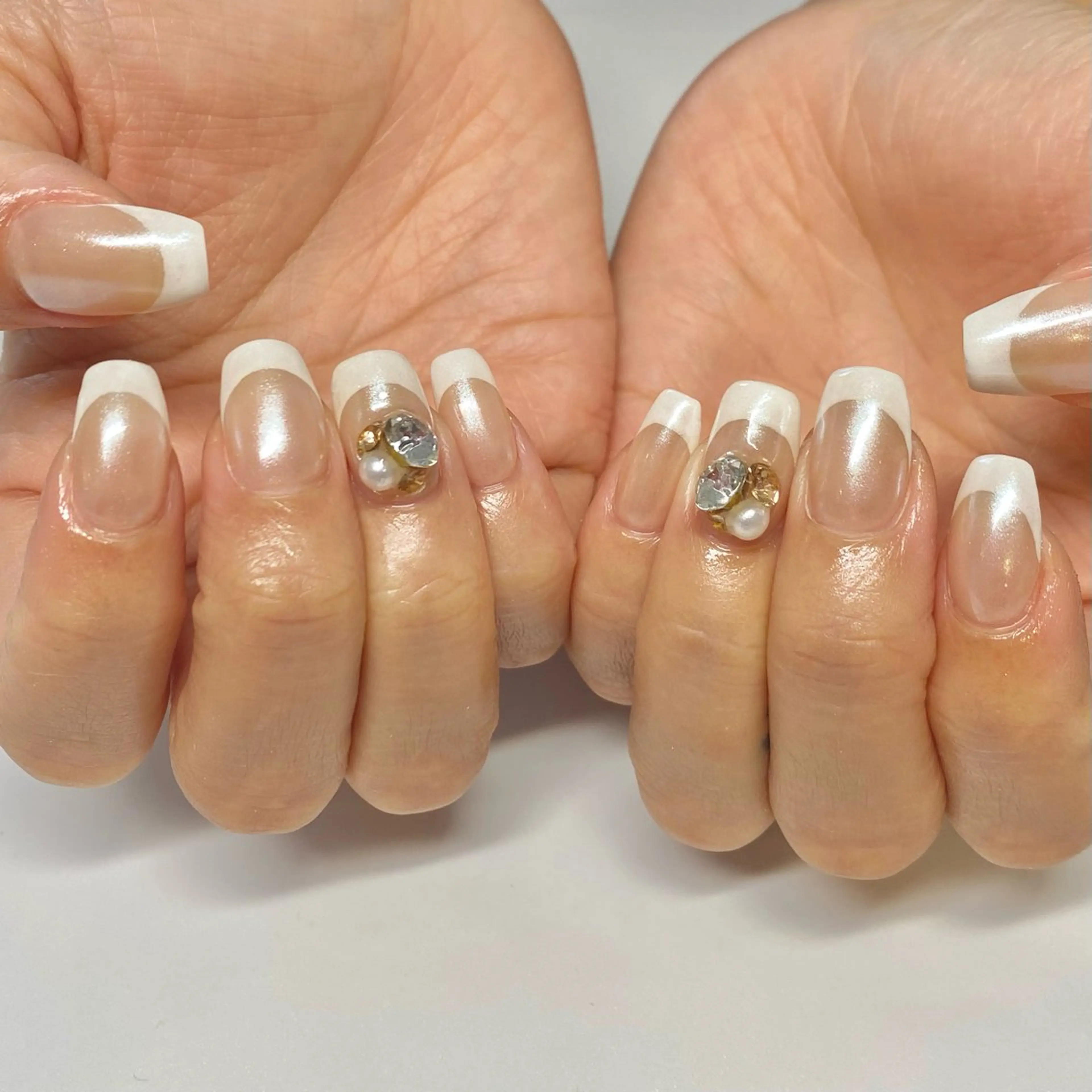 ネイル フレンチネイル マットネイル ミラーネイル Loca所属・Loca.nails Kasumiのネイルデザイン