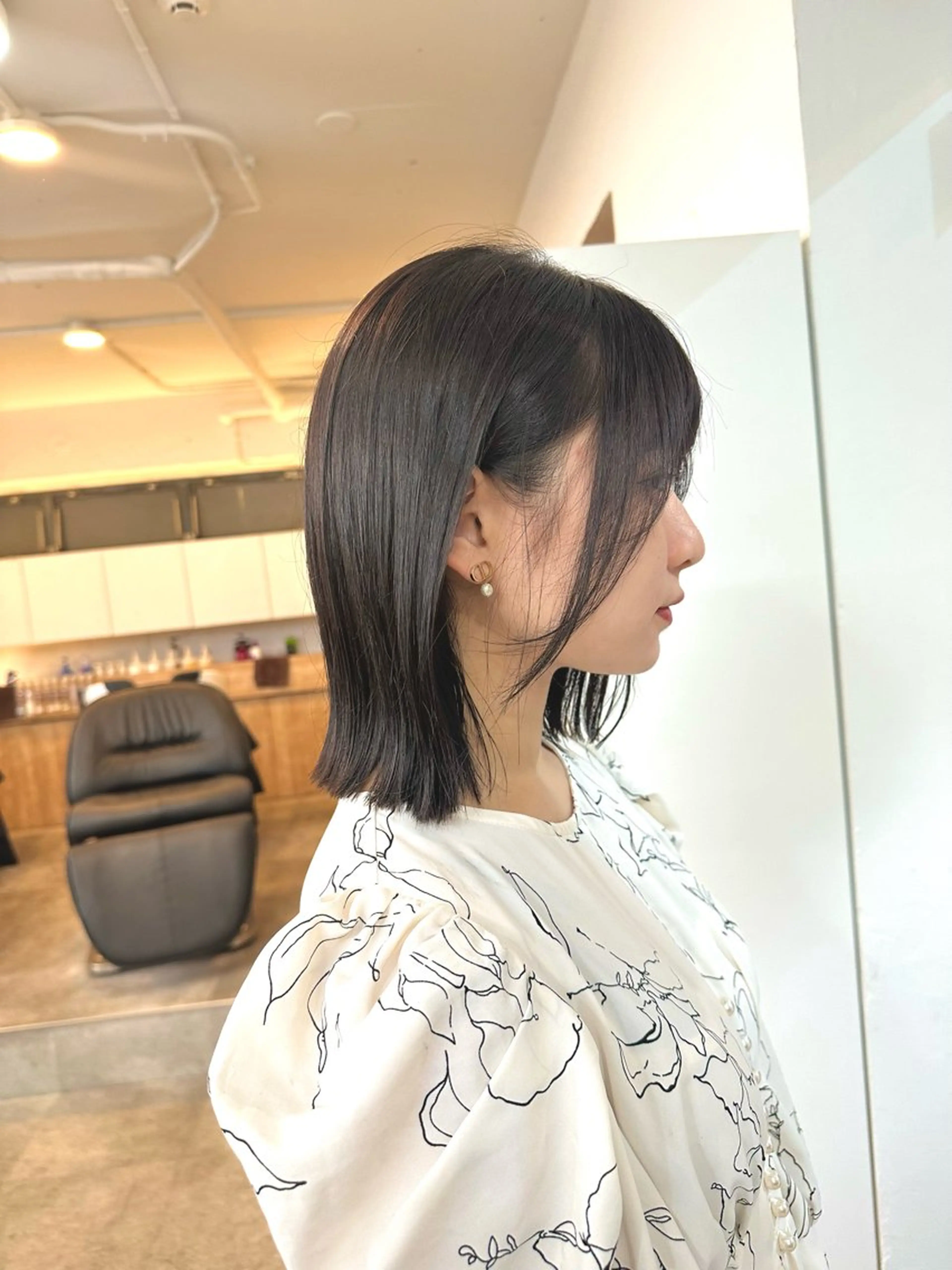 セミロング カラー ✨顔まわりカット ✨渋谷人気No.1✨のヘアスタイル