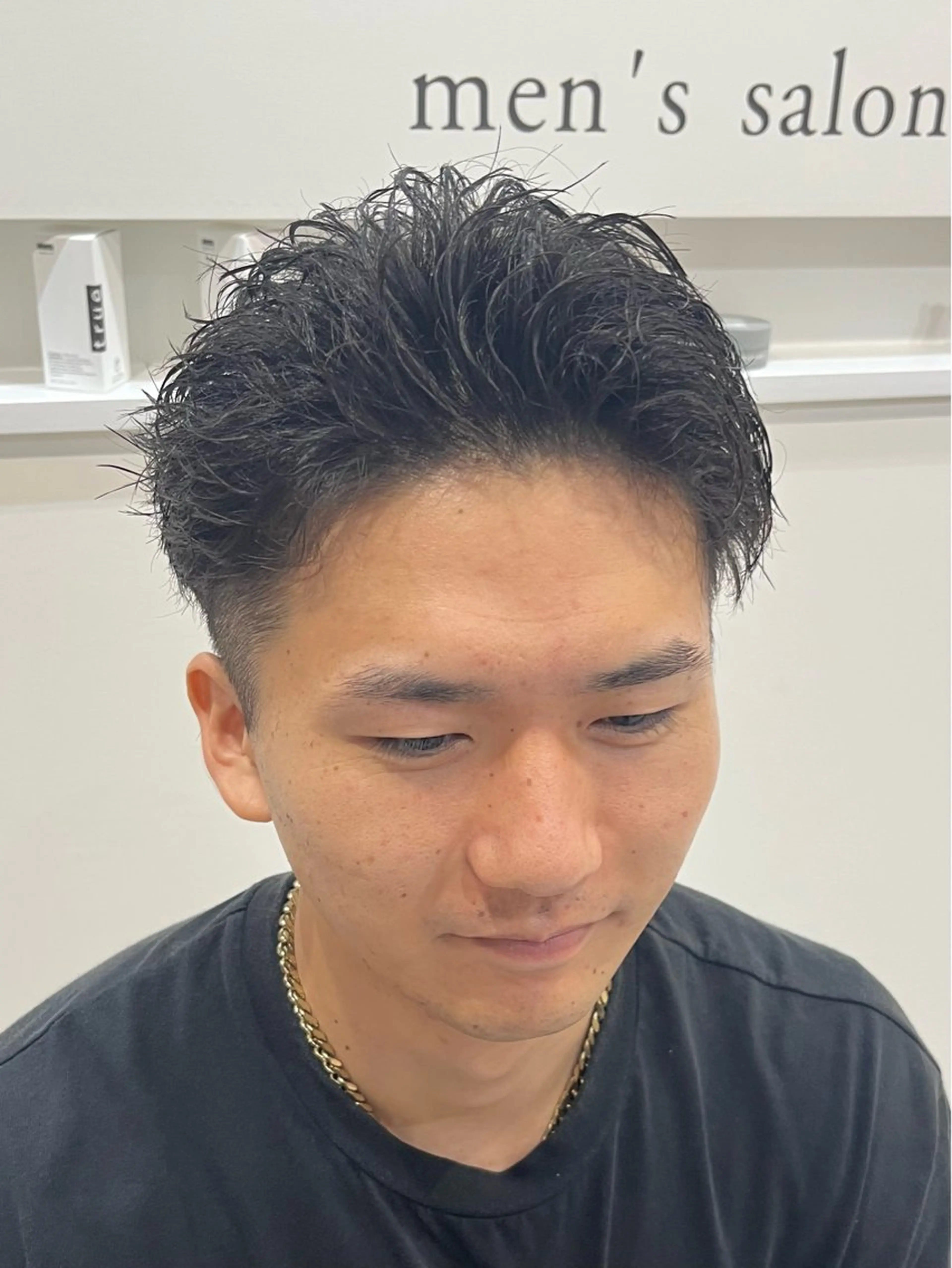 ショート メンズ メンズベリーショート ベリーショート ショートヘア カット トリートメント 【店長】メンズ職人 短髪　ハイトーン🔥のヘアスタイル
