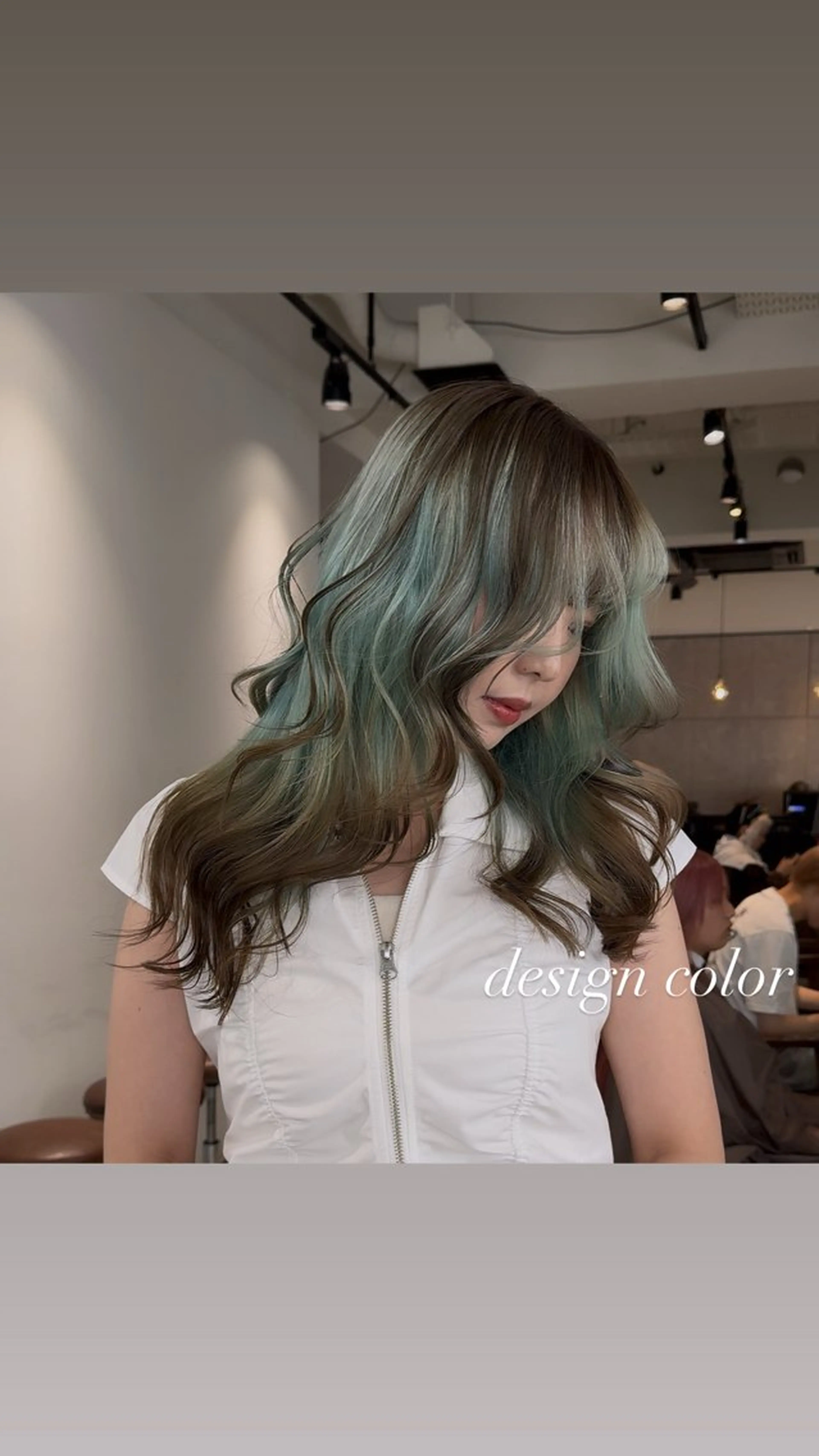 ロング カラー カット ヘアカラー トリートメント ヘアセット 💜ハイトーン💛 マジカルかいちゃんのヘアスタイル