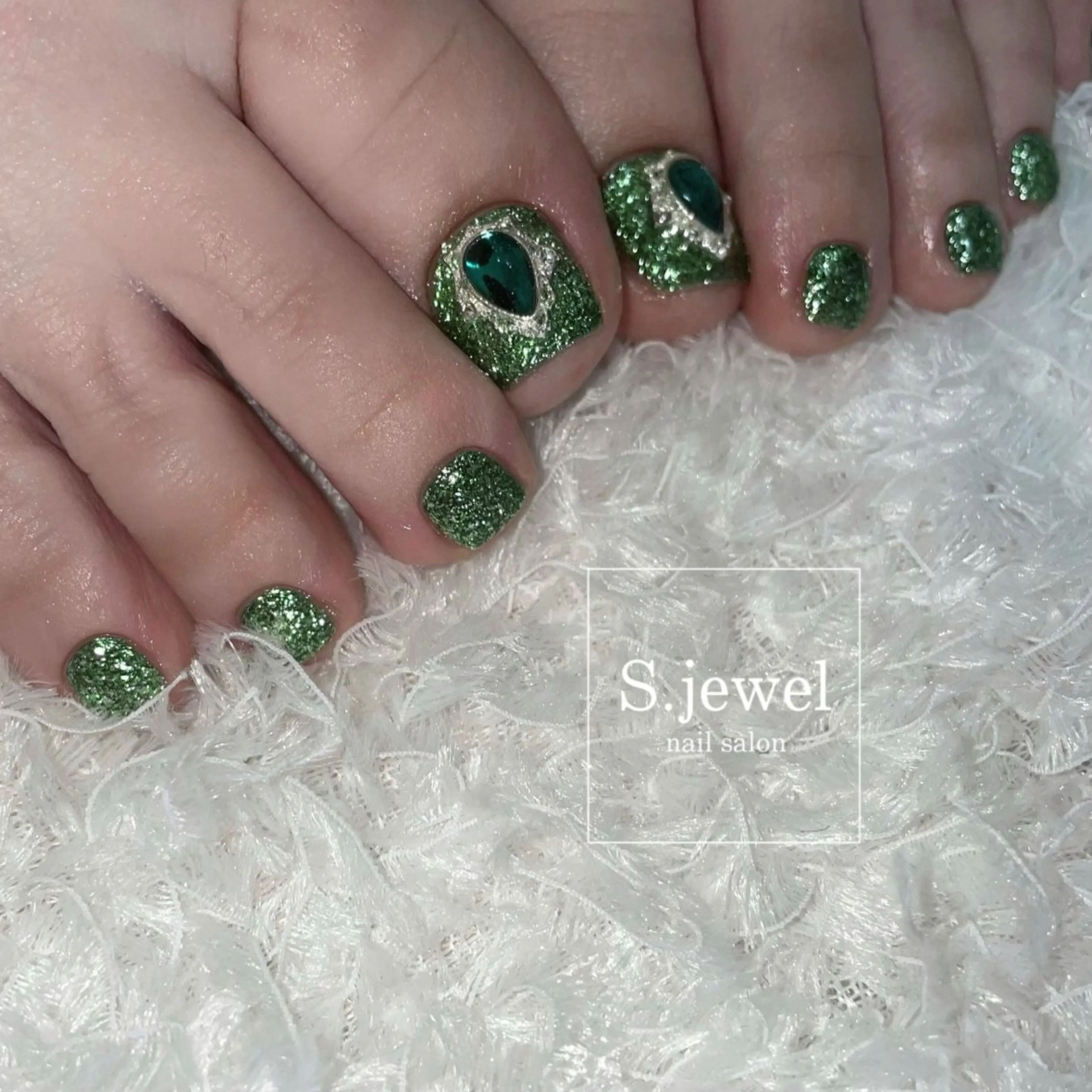 ネイル S♡JEWEL所属・S. JEWELのネイルデザイン