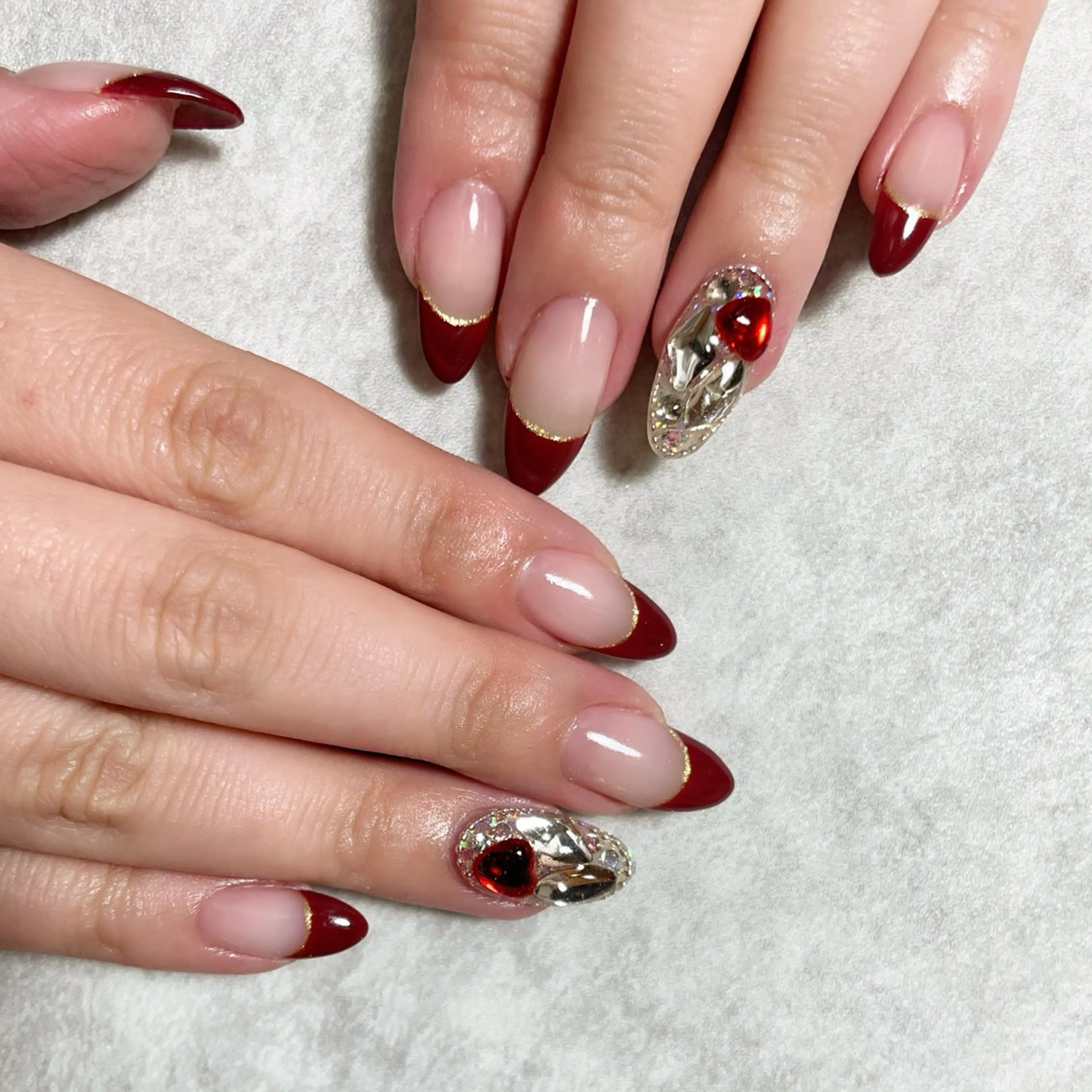 ネイル 持ち込み ハンドネイル 佐藤 芽衣のネイルデザイン