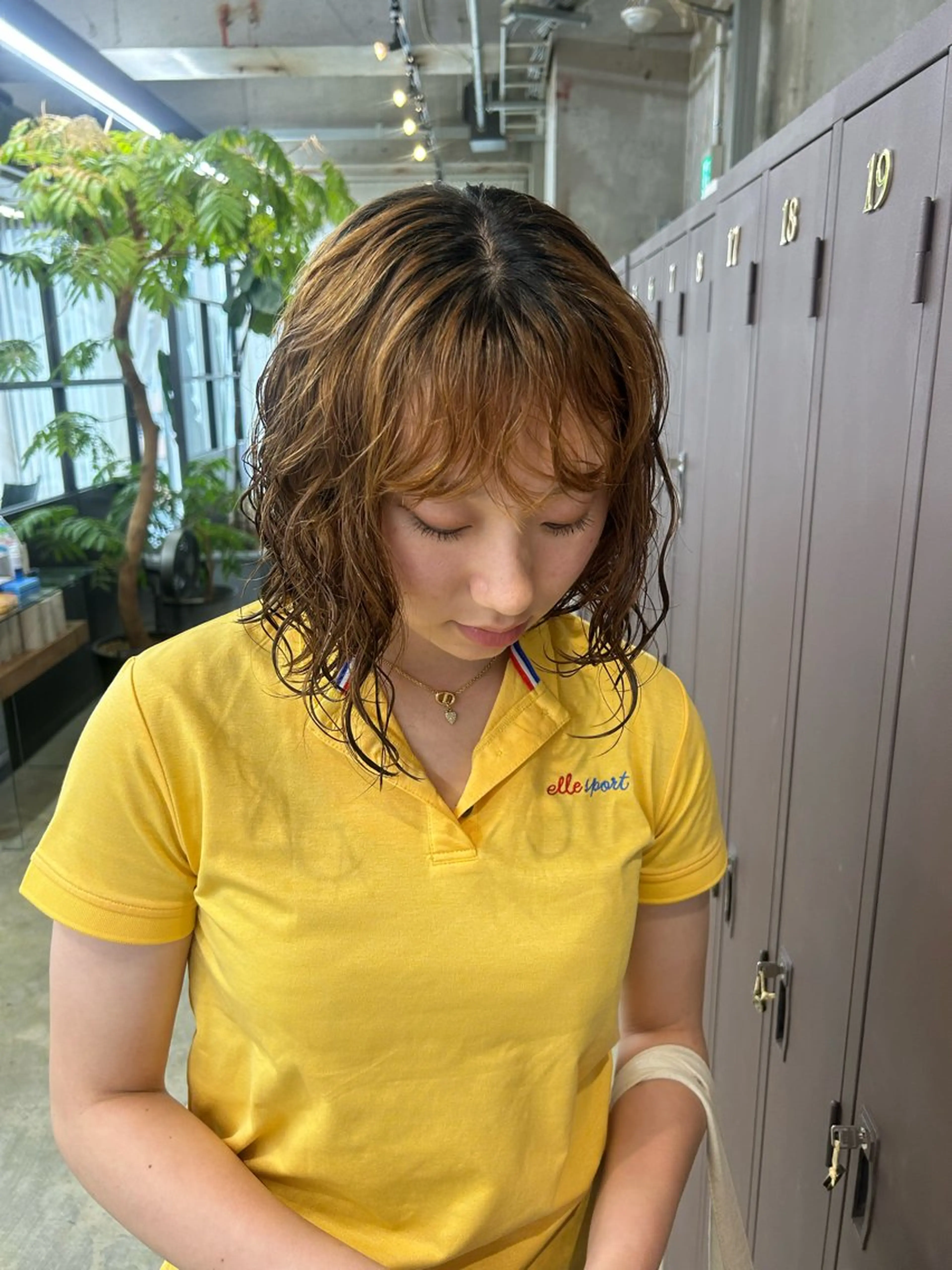 ミディアム パーマ 伊藤ほのか/パーマ /酸性ストレートのヘアスタイル