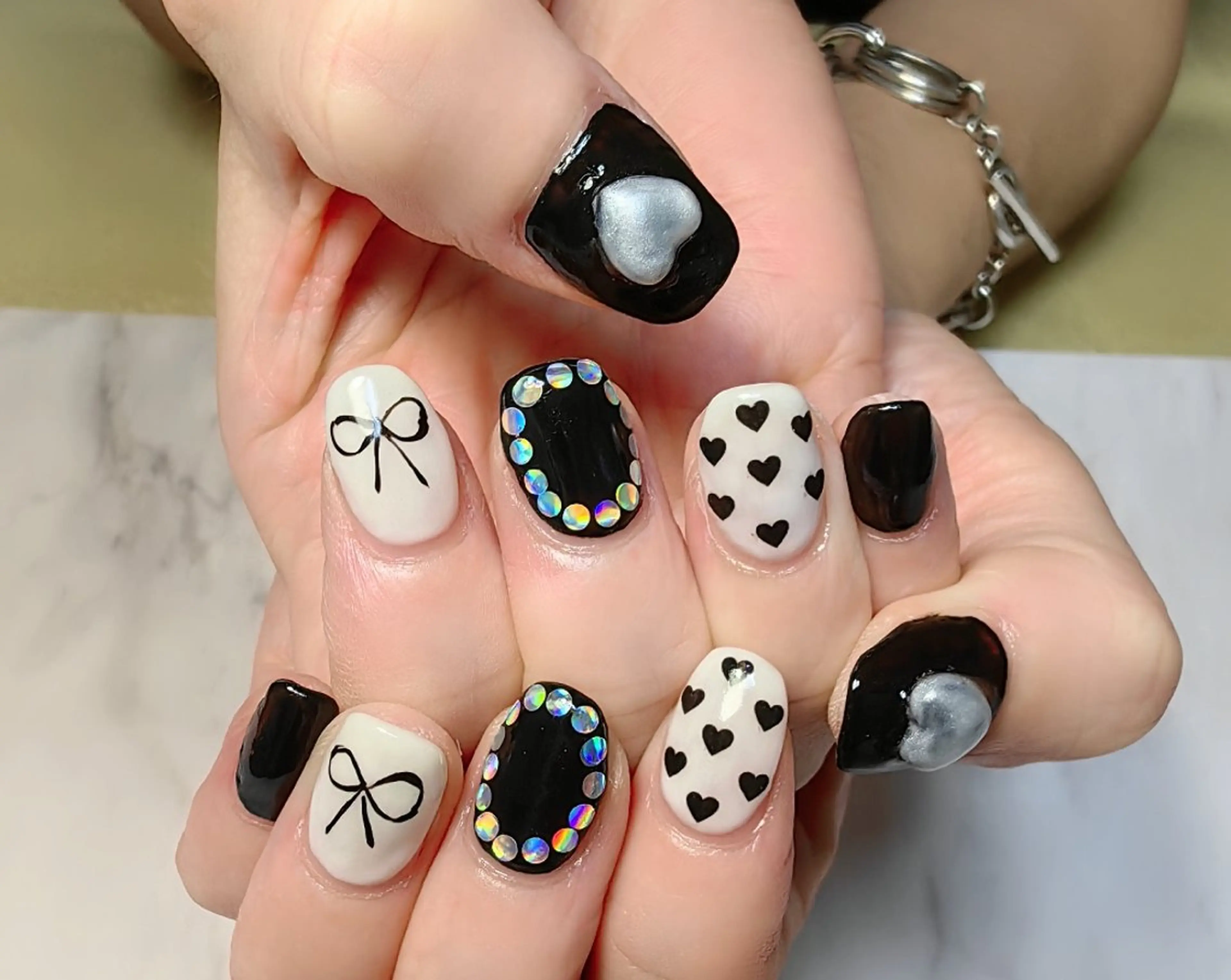 ネイル ハート ハンドネイル reve あやののネイルデザイン