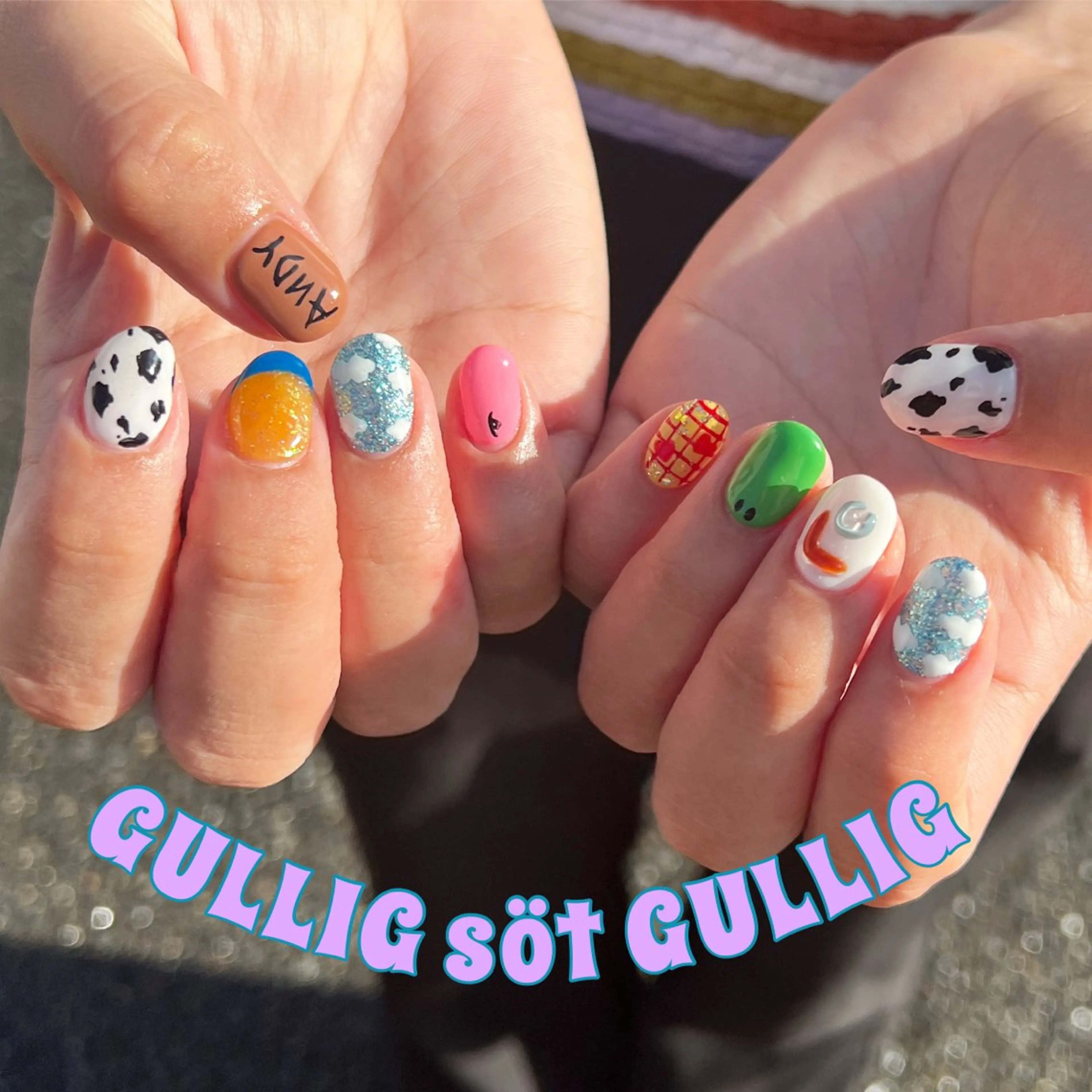 ネイル ハンドネイル フットネイル GULLIG söt GULLIGのネイルデザイン