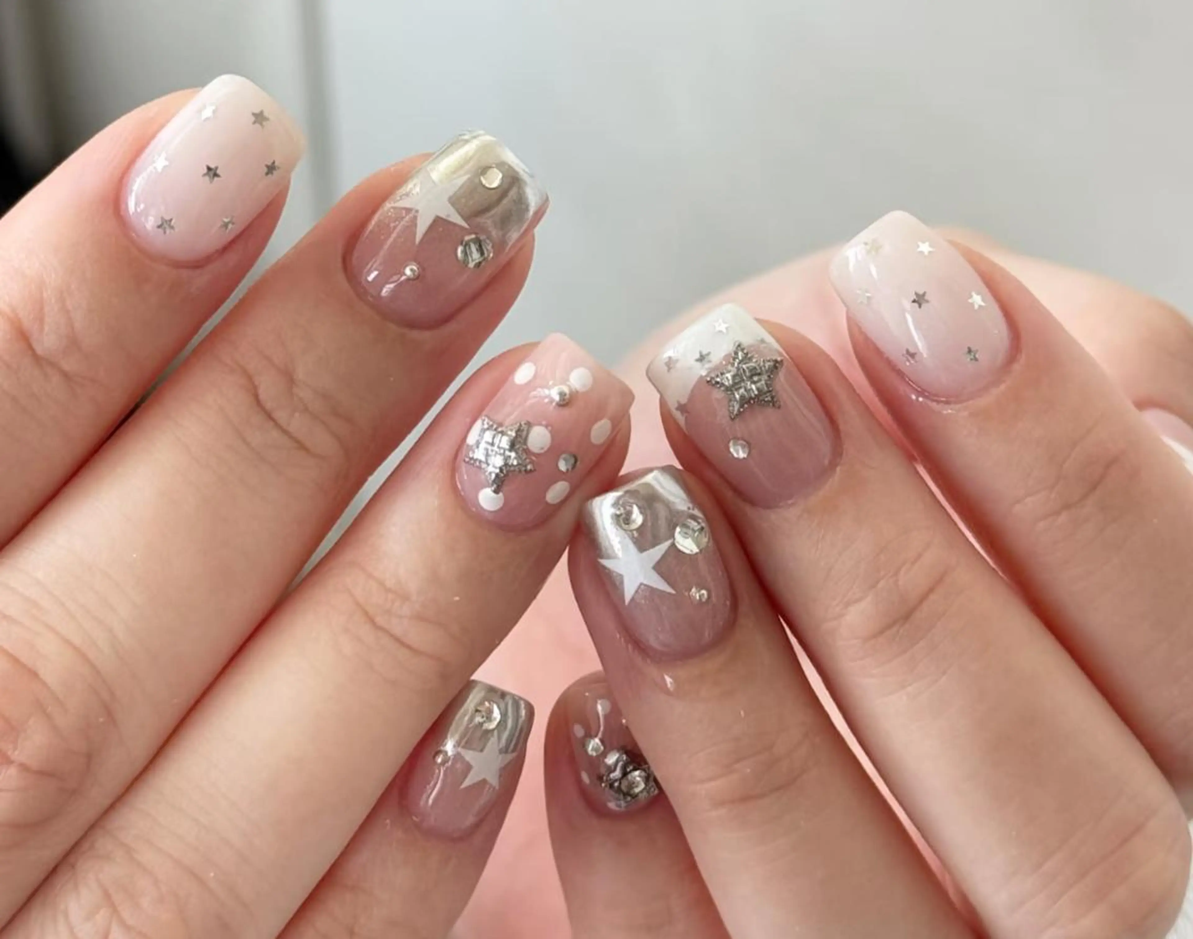ネイル ハンドネイル エリ🫧 nail池袋東口のネイルデザイン