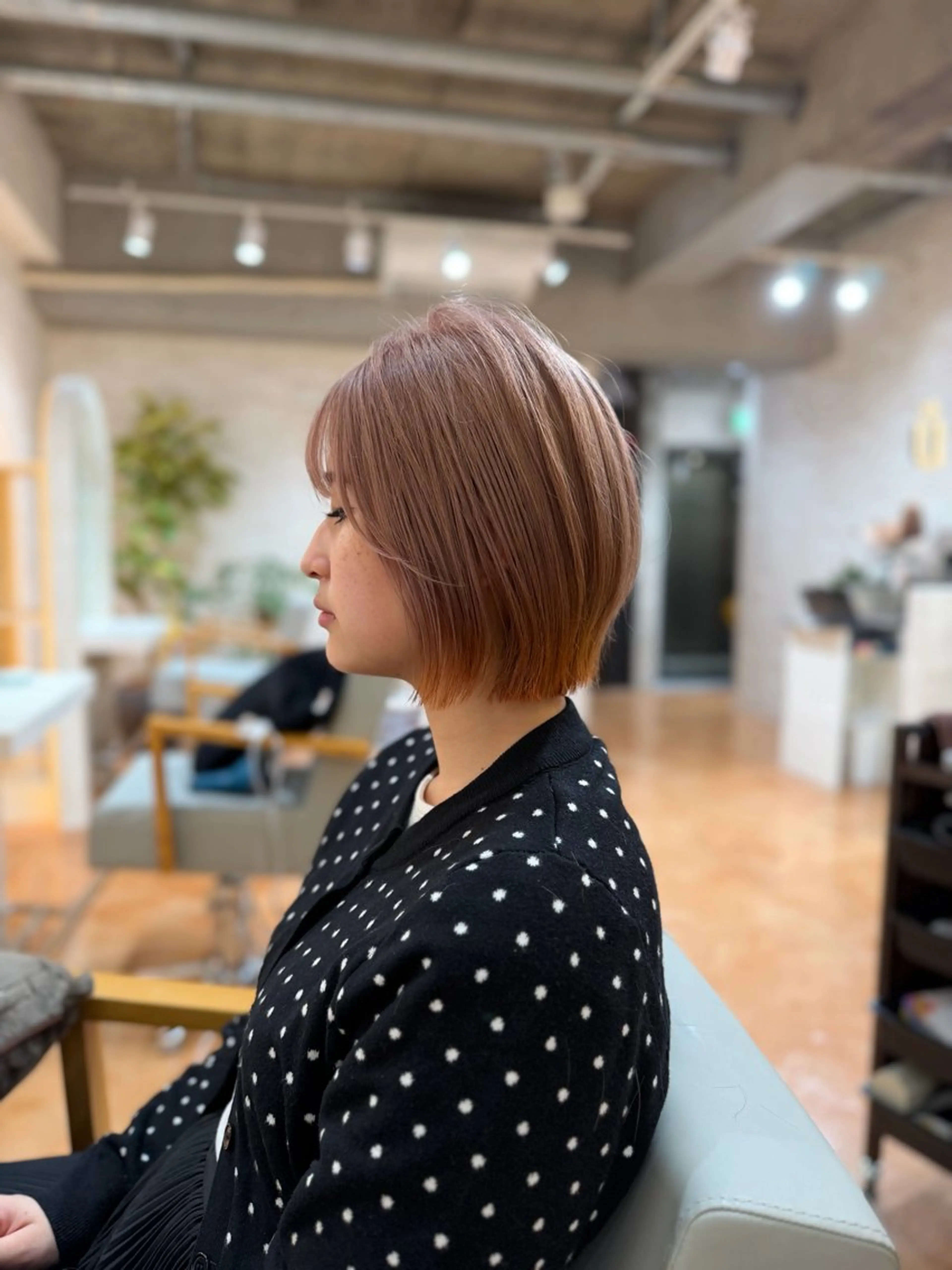 ショート カラー 北川大輔🌟 小顔レイヤーカットのヘアスタイル