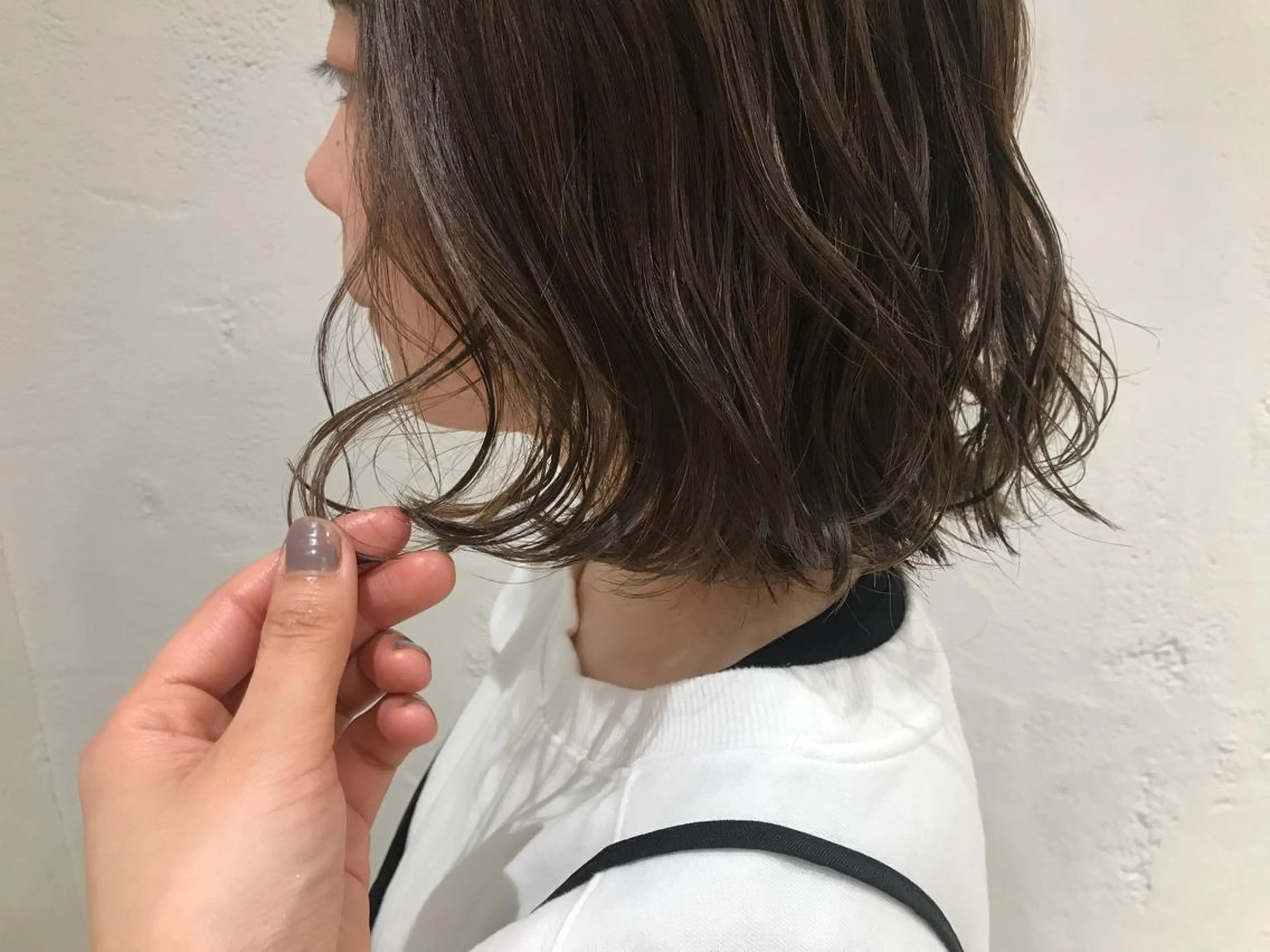 ミディアム カラー 卒業式のヘアスタイル 🫧透明感カラー/ ボブ/小笠原汐海🪽のヘアスタイル