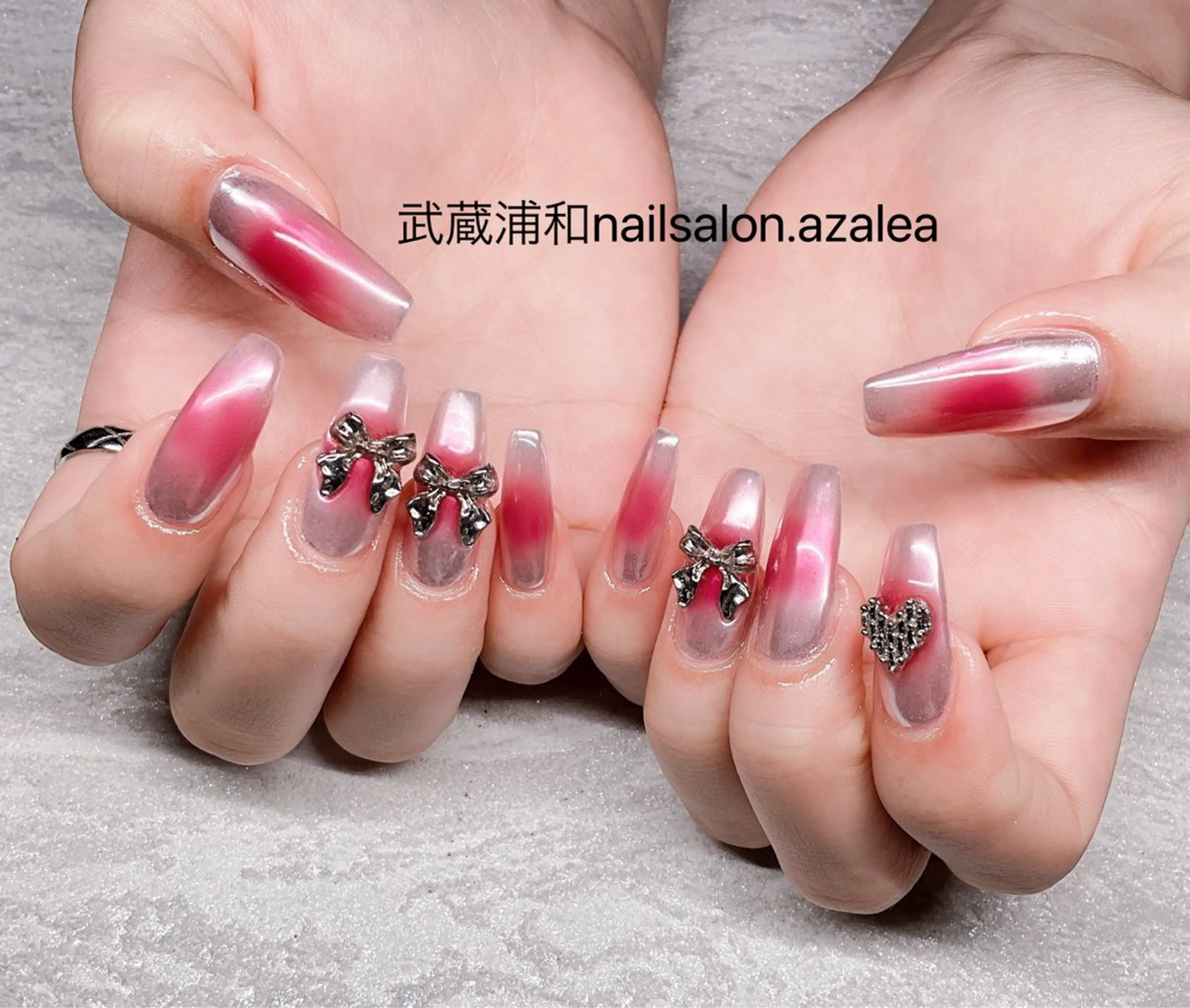 ネイル ハンドネイル R inのネイルデザイン