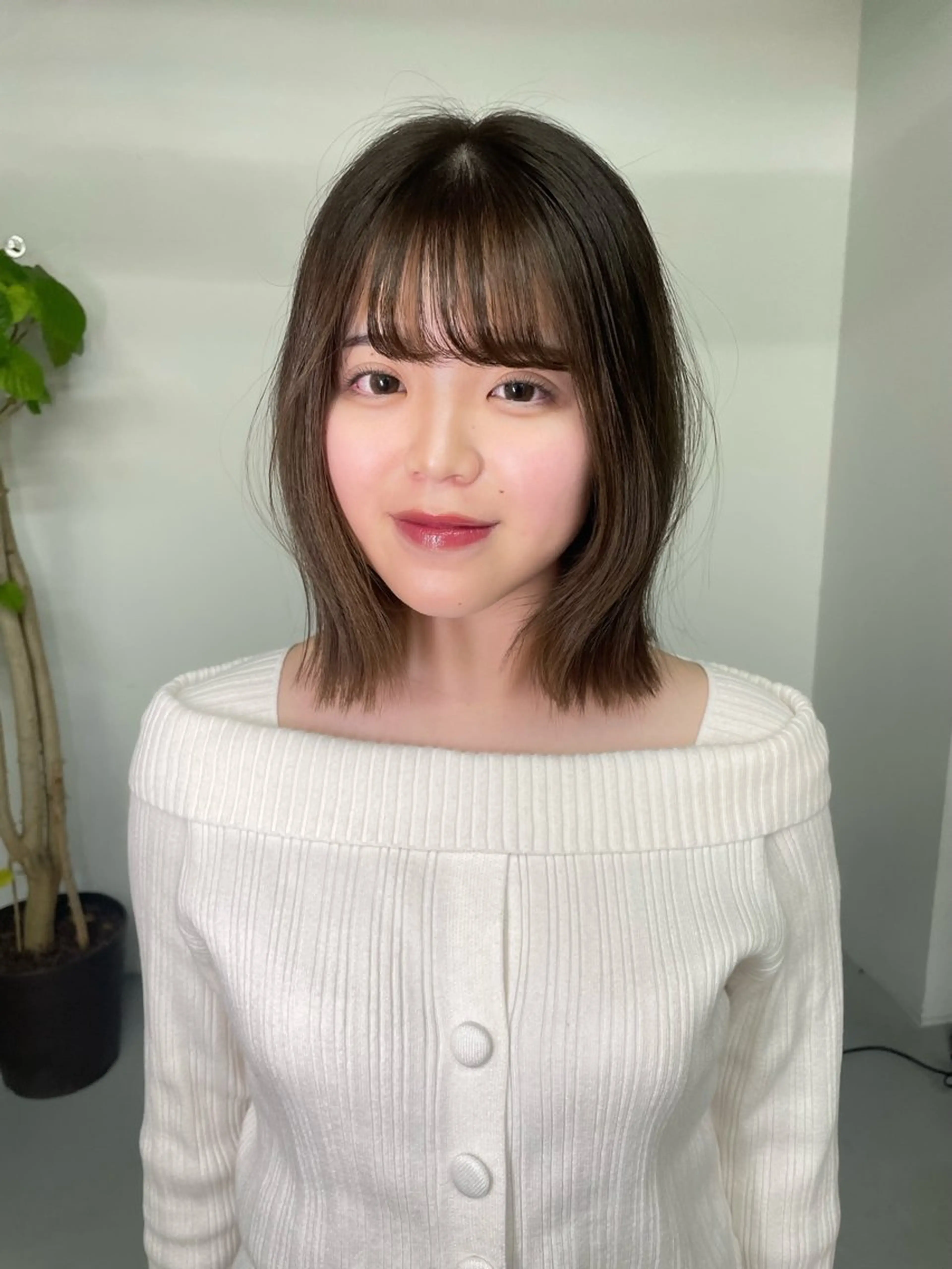 ミディアム カラー ヘアカラー カットモデル/ ハイトーン/ゆうあのヘアスタイル