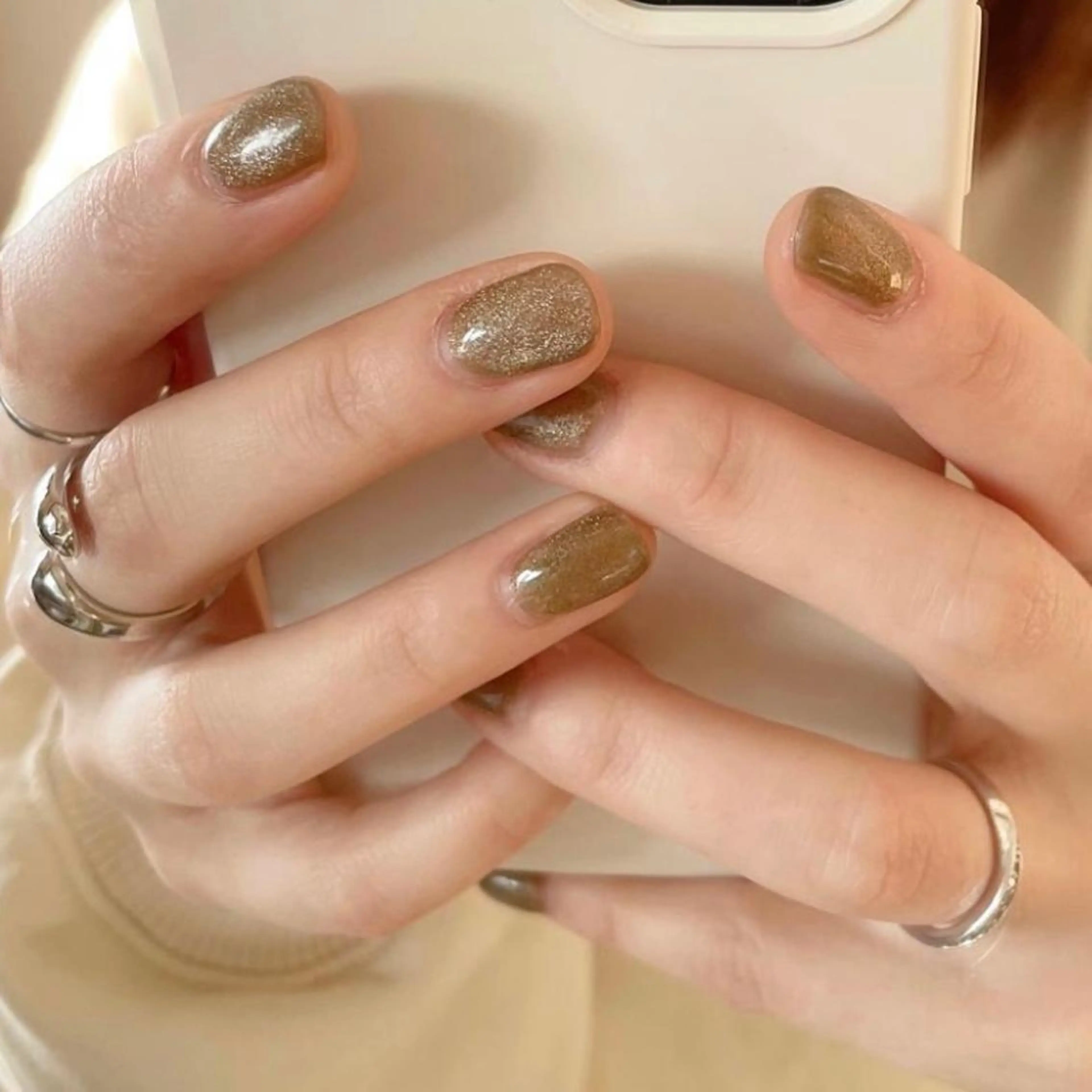 ショート カラー パーマ ヘアアレンジ メンズ キッズ ネイル マツエク・マツパ アイブロウ マグネットネイル mona/ ストレートスタイル✨のヘアスタイル