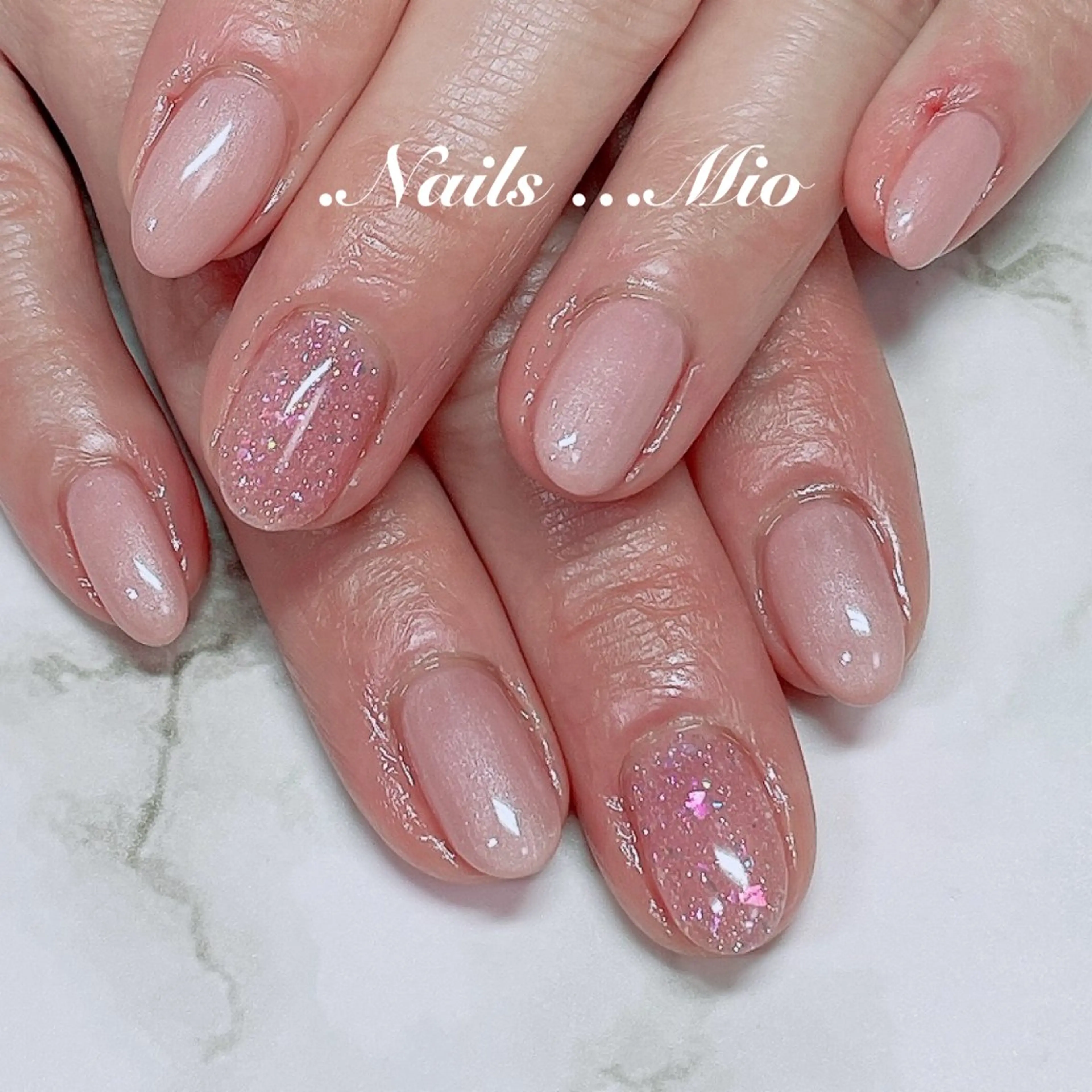 ネイル ジェルネイル ワンカラーネイル 赤色 .Nails Mio 赤羽西ネイルサロンのネイルデザイン