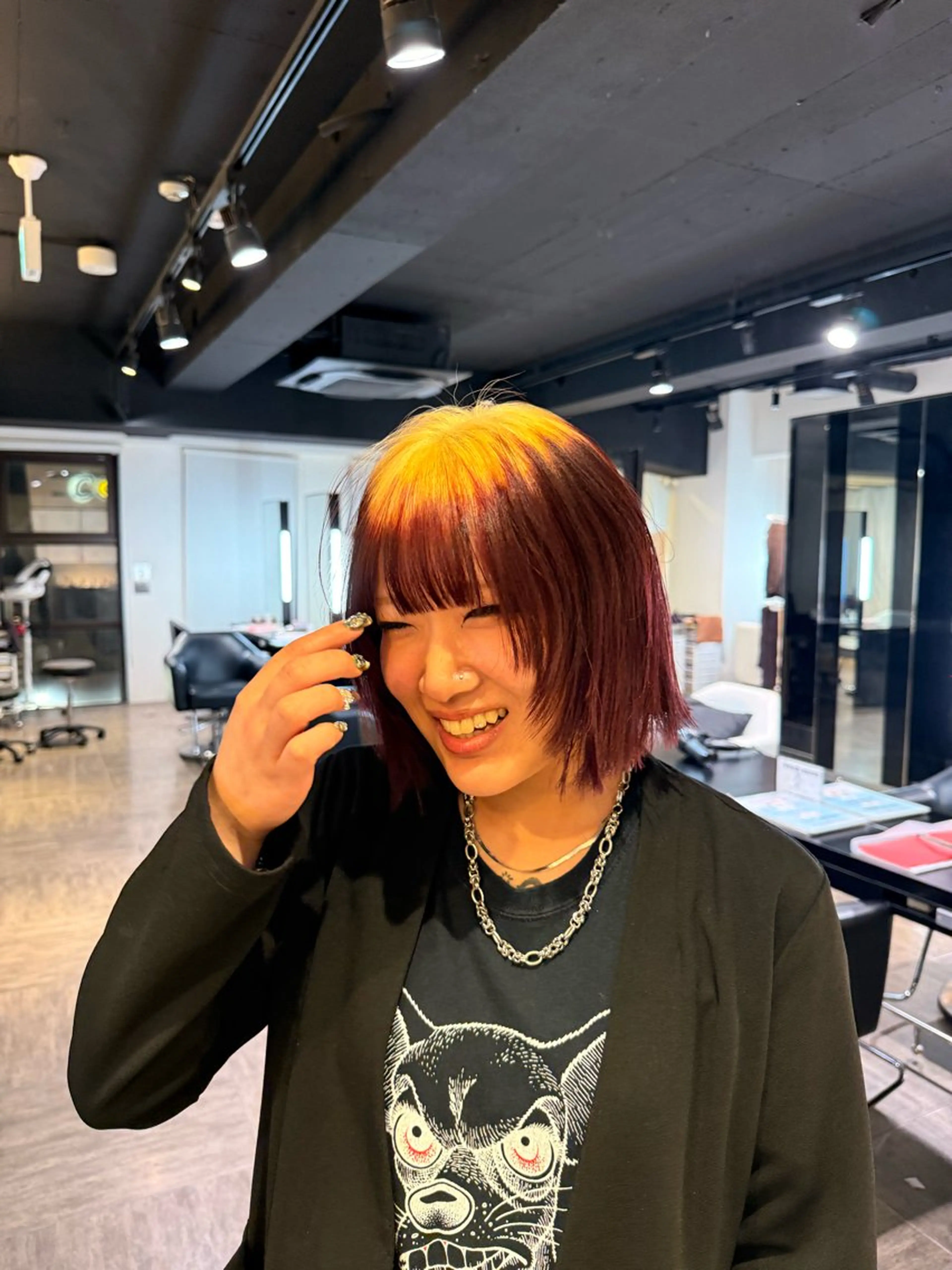 ミディアム カラー ヘアカラー レイヤー/艶カラー ROKUのヘアスタイル