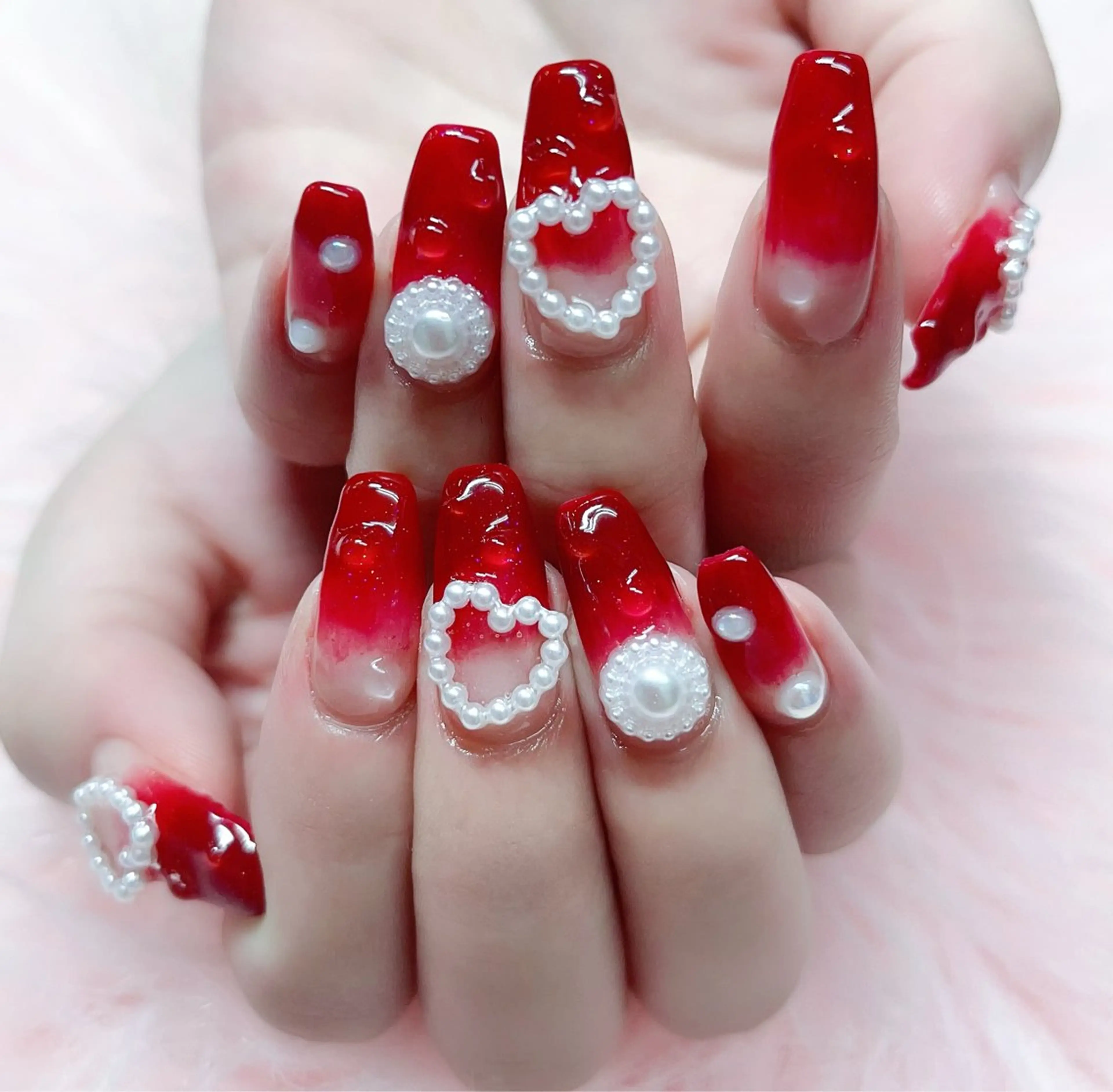 ネイル ハンドネイル MoonNail ユリ🌸のネイルデザイン