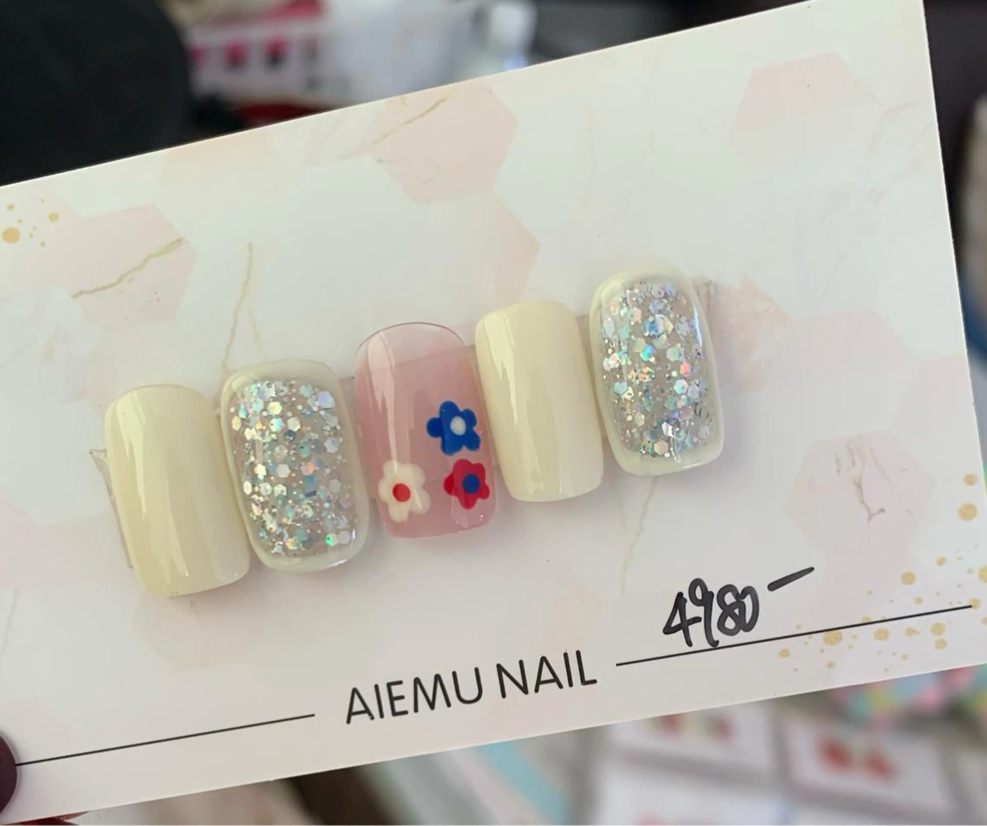 ネイル 💅E•U•B NAIL🌹所属・横浜市中区曙町 ネイルE·U·Bのネイルデザイン
