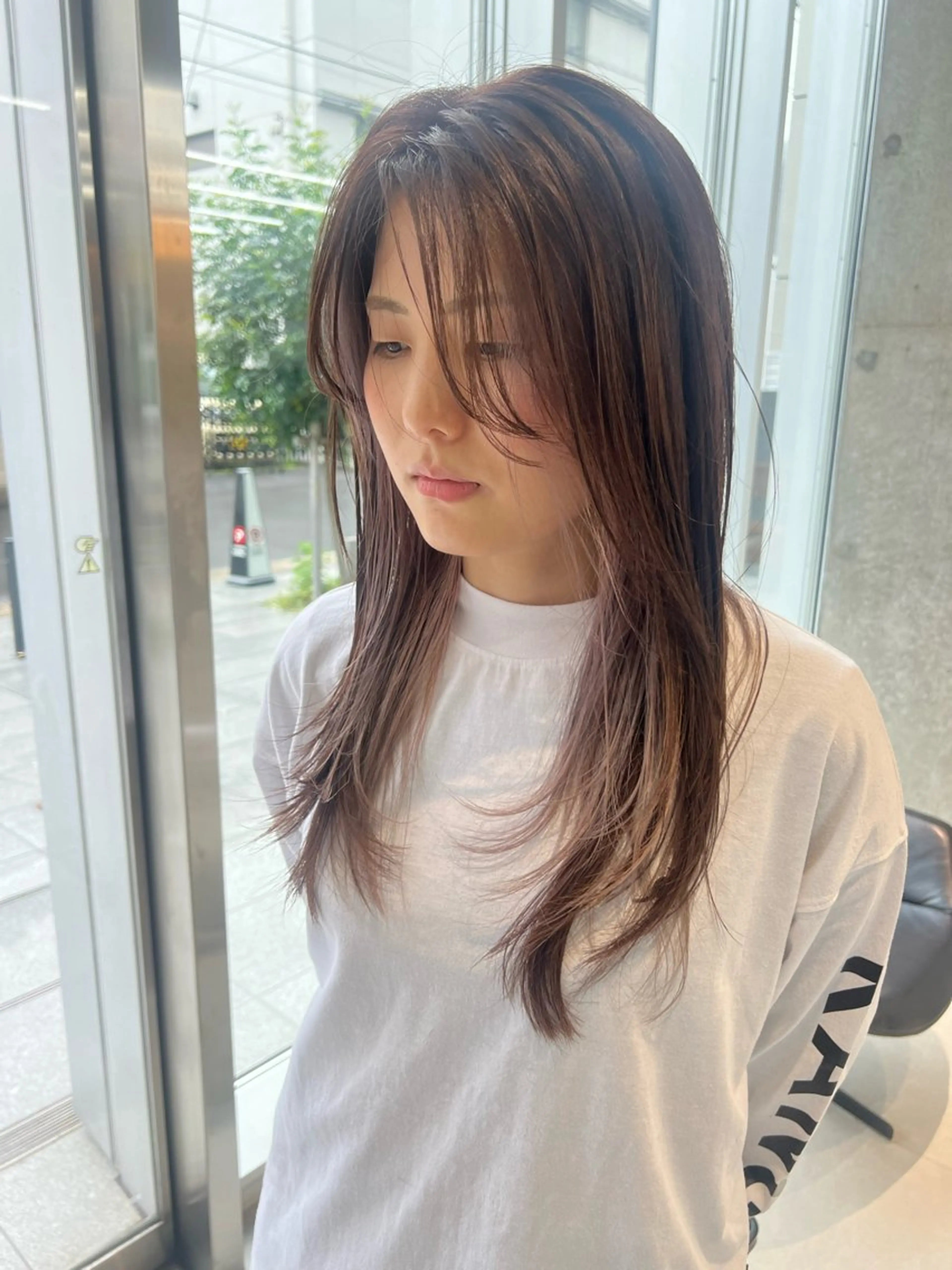 セミロング カラー インナーカラー レイヤーカット カット ヘアカラー トリートメント 吉沢遣人/レイヤー 艶カラー/抜け感のヘアスタイル