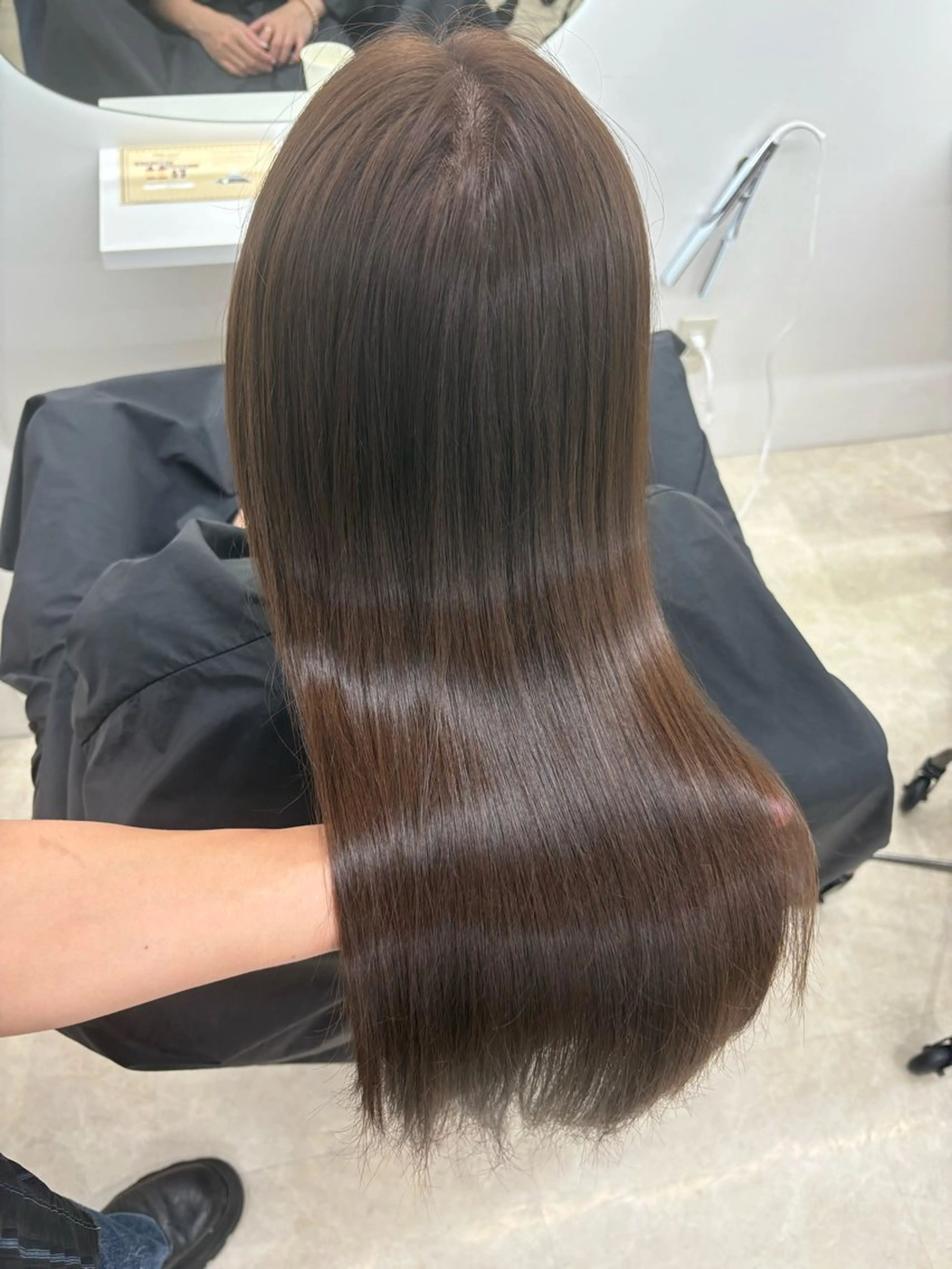 セミロング カラー カット ヘアカラー トリートメント ヘアセット 新宿/韓国ヘア/ 髪質改善ストレートのヘアスタイル