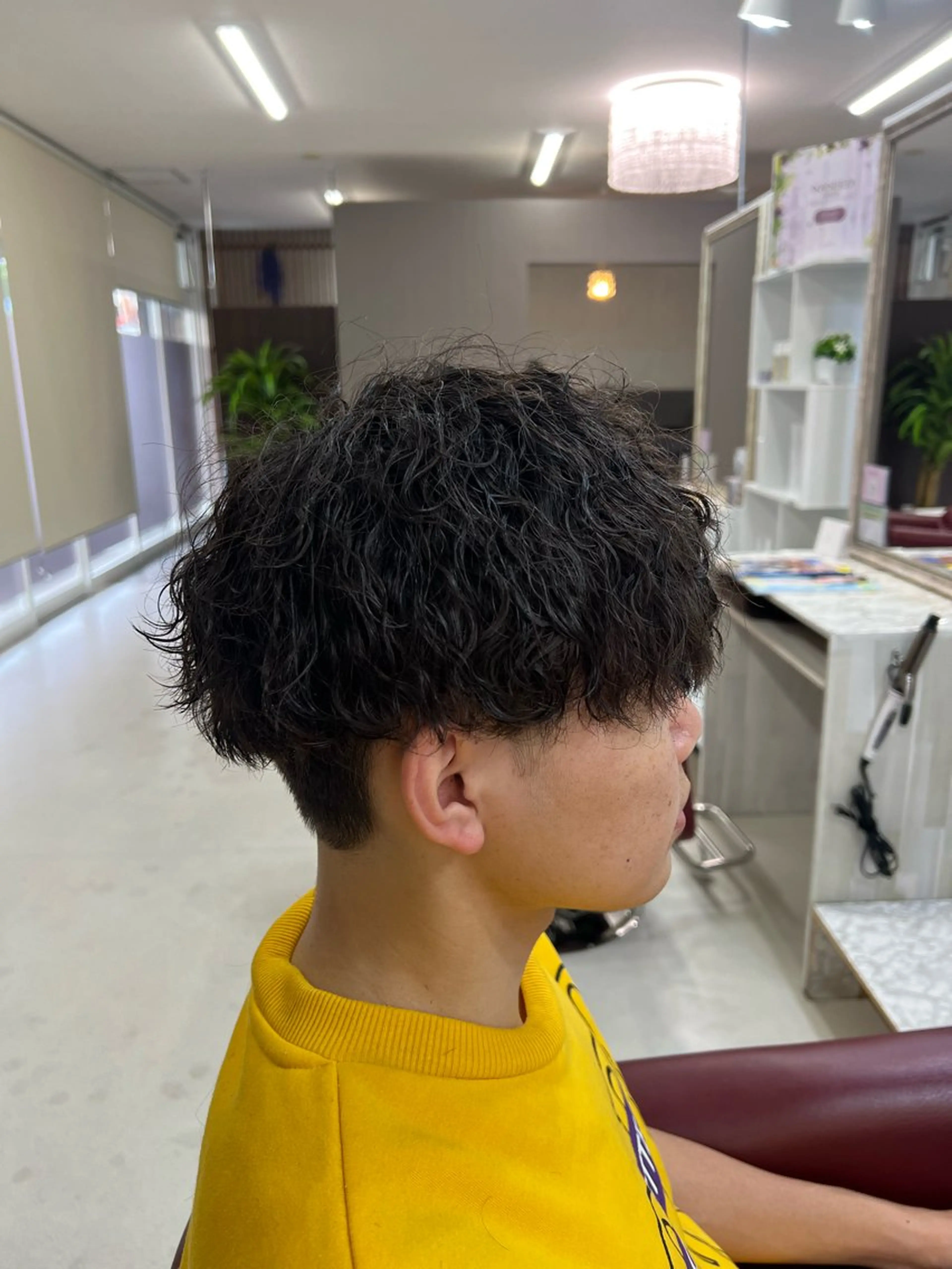 ショート パーマ メンズ メンズパーマ 波巻きパーマ KEN 🌟のヘアスタイル