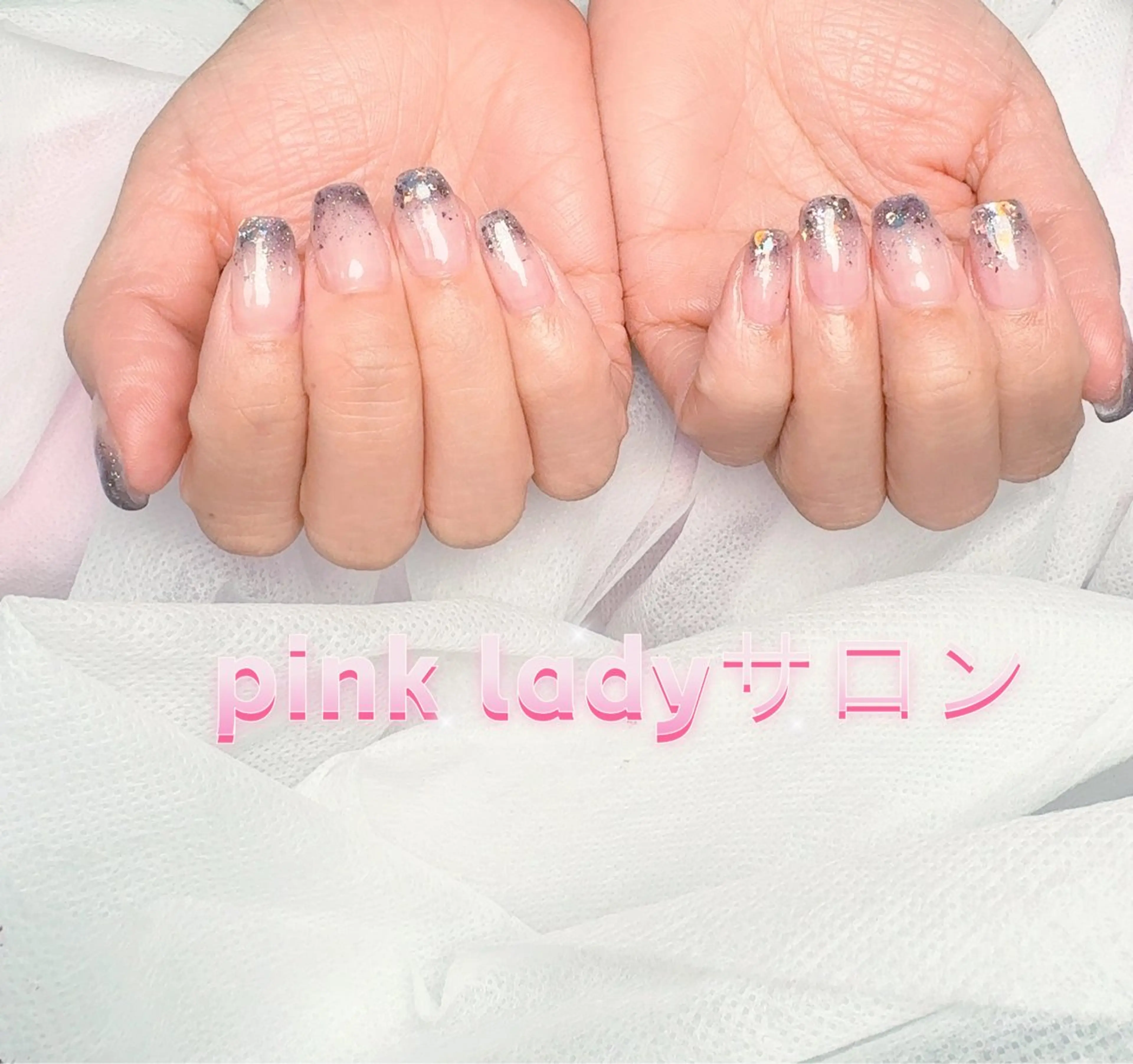 ネイル pink ladyサロン所属・べ にのネイルデザイン